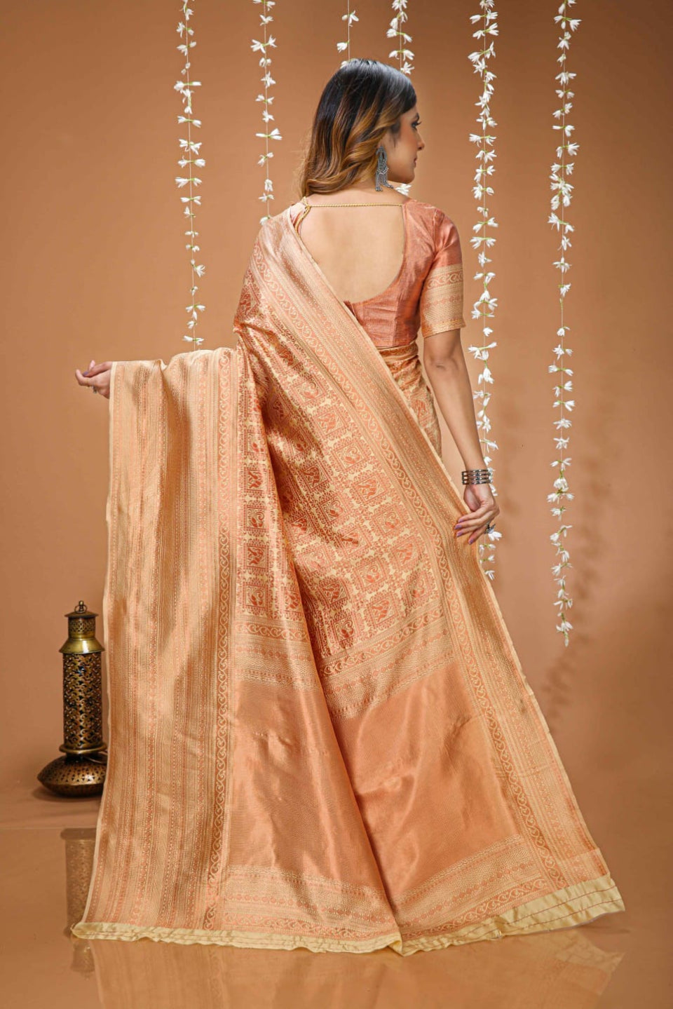 Elegant Rani Pink Banarasi Style Zari Woven Saree with Rich Designer Pallu – Wedding & Festive Wear