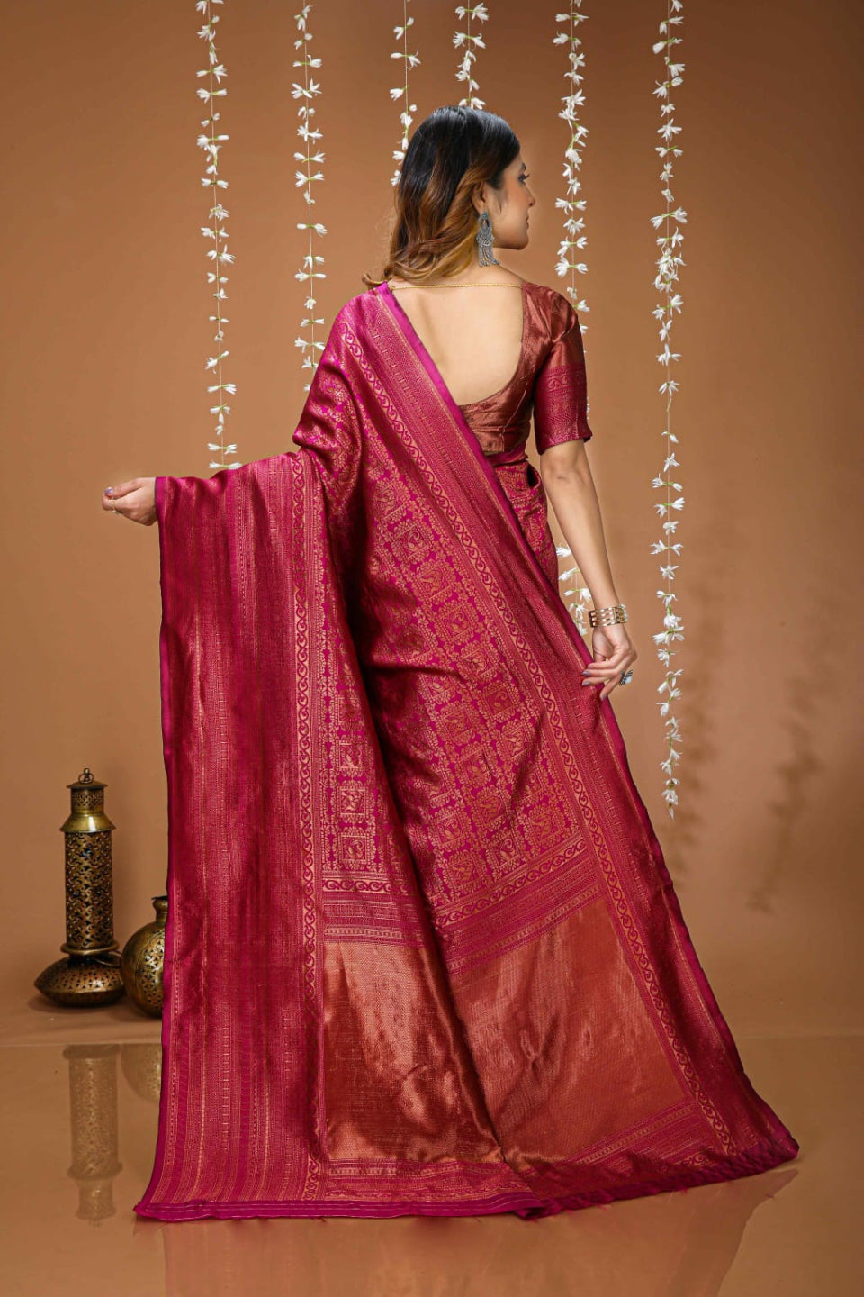 Elegant Rani Pink Banarasi Style Zari Woven Saree with Rich Designer Pallu – Wedding & Festive Wear