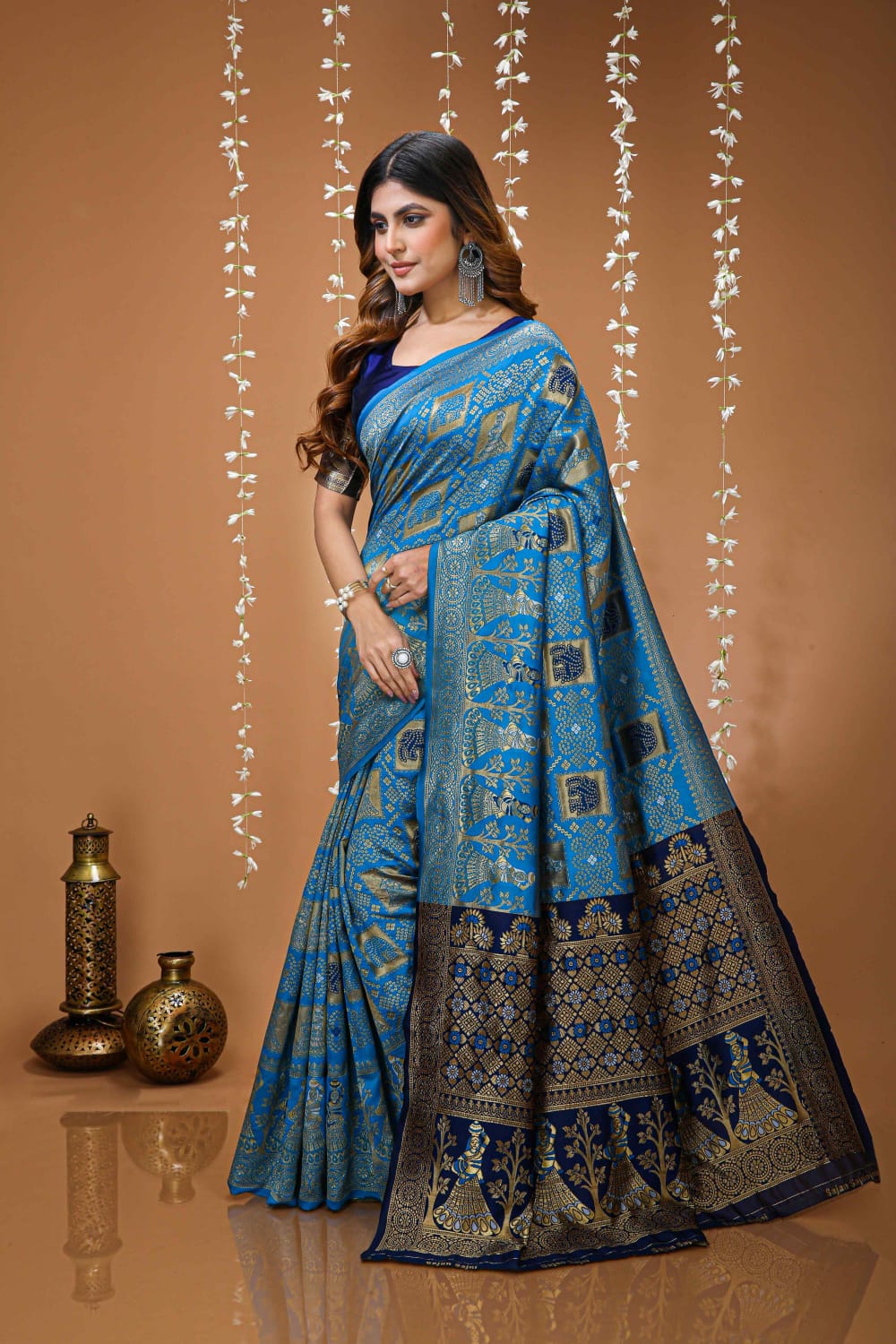 Elegant Royal Blue Banarasi Style Saree with Rich Designer Pallu – Festive & Wedding Wear