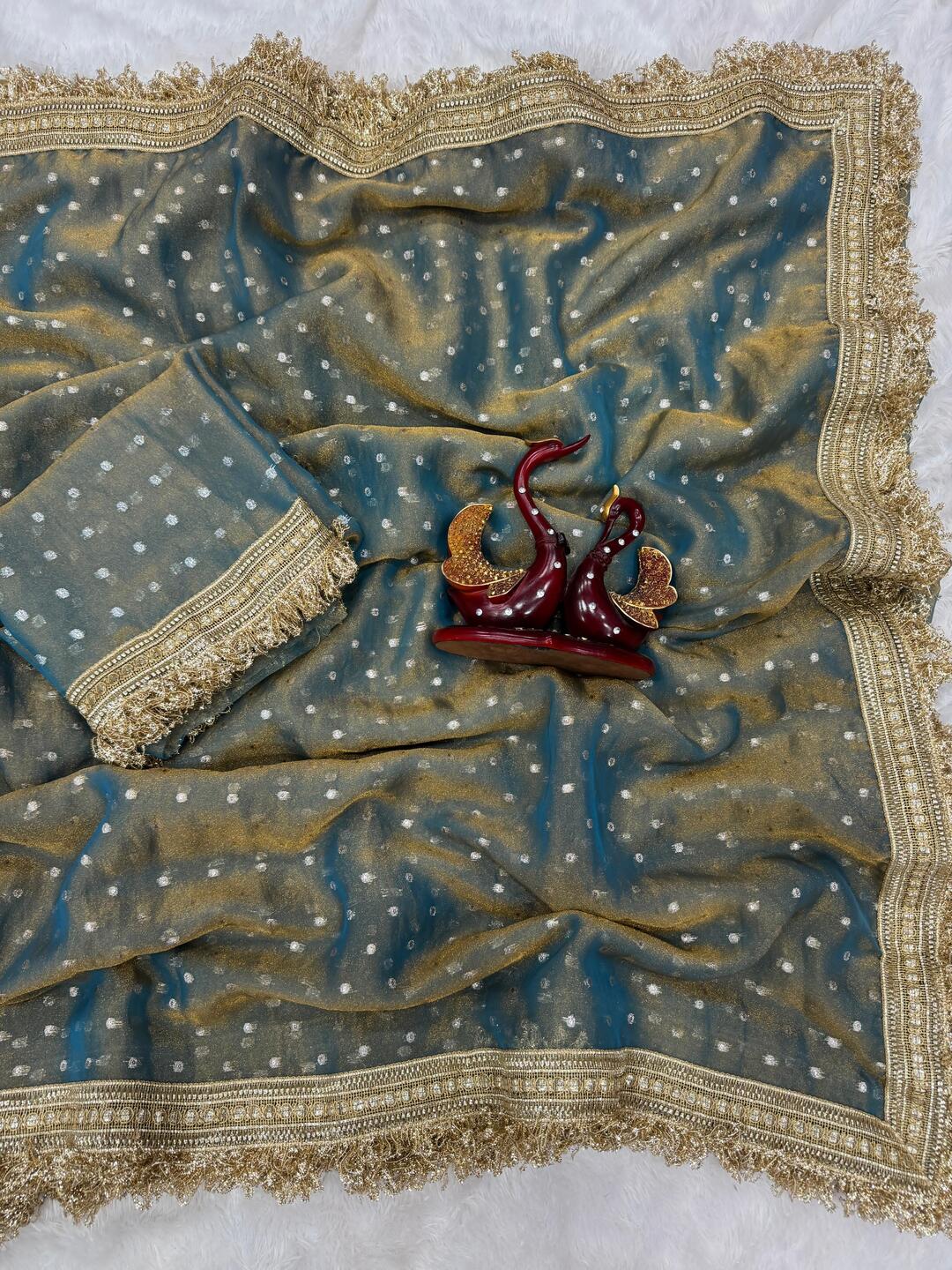 Elegant Dusty Pink Designer Saree with Golden Lace Border