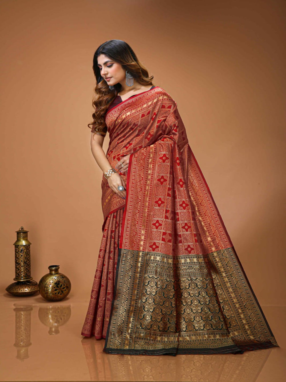 Elegant Red Banarasi Silk Saree with Rich Zari Weaving