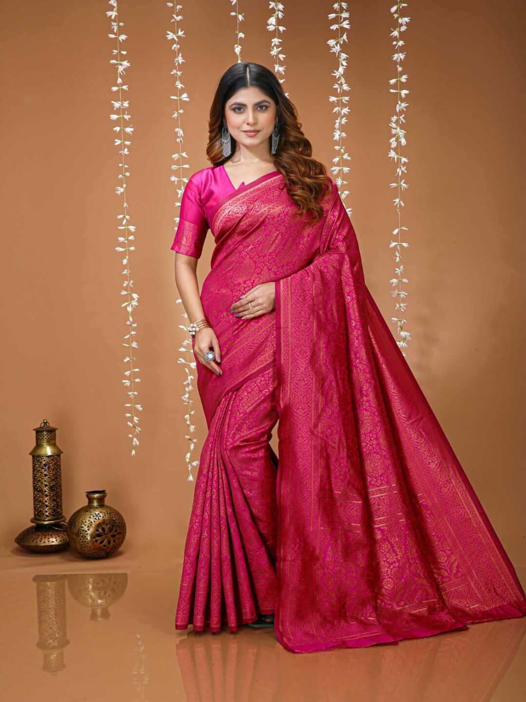 Vibrant Rani Pink Banarasi Silk Saree with Elegant Zari Weaving