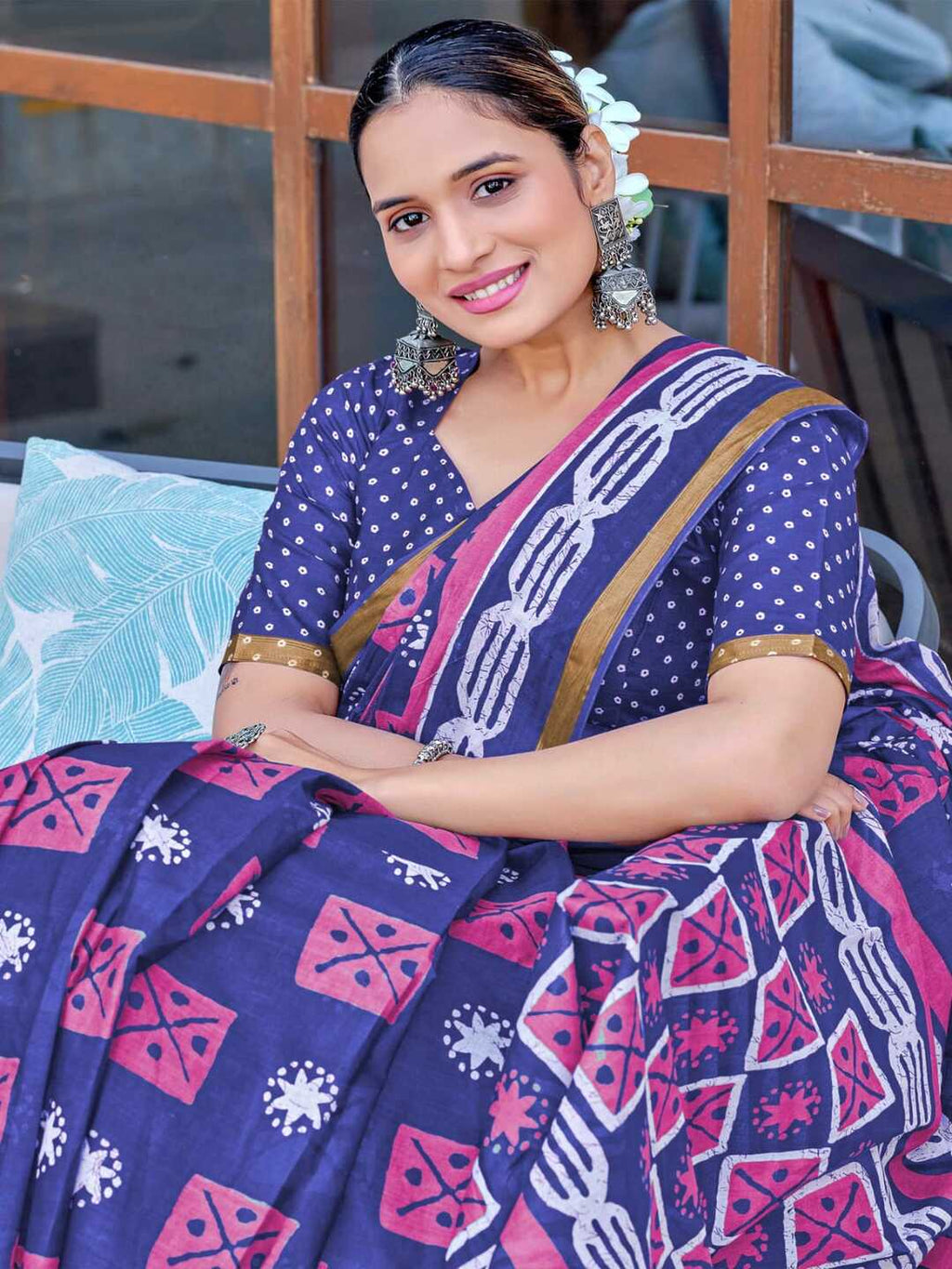 Elegant Indigo Blue Printed Pure Cotton Saree with Contrast Border