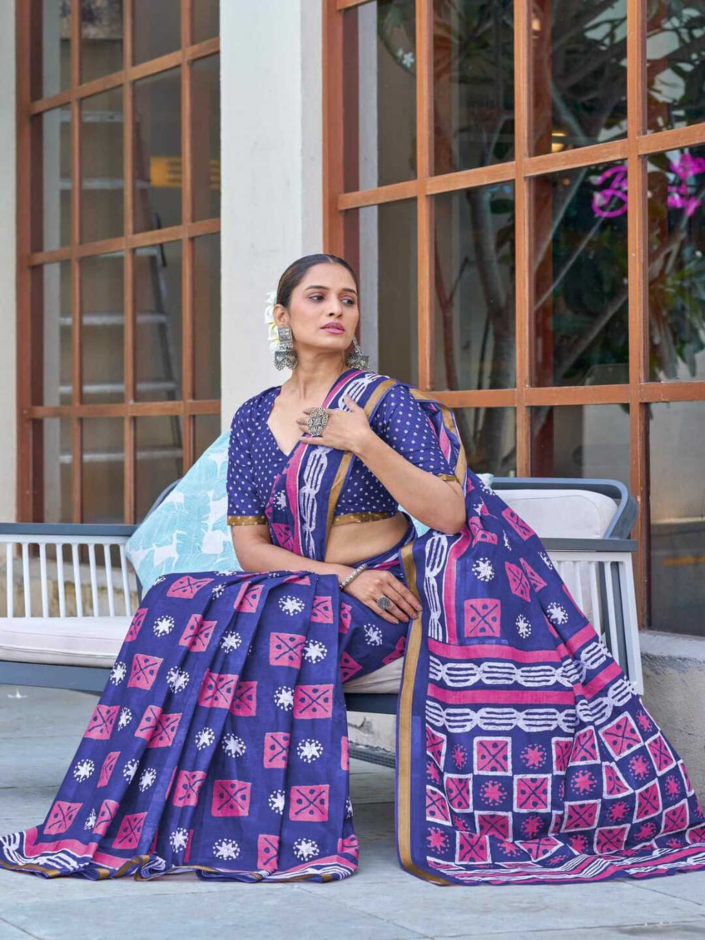 Elegant Indigo Blue Printed Pure Cotton Saree with Contrast Border