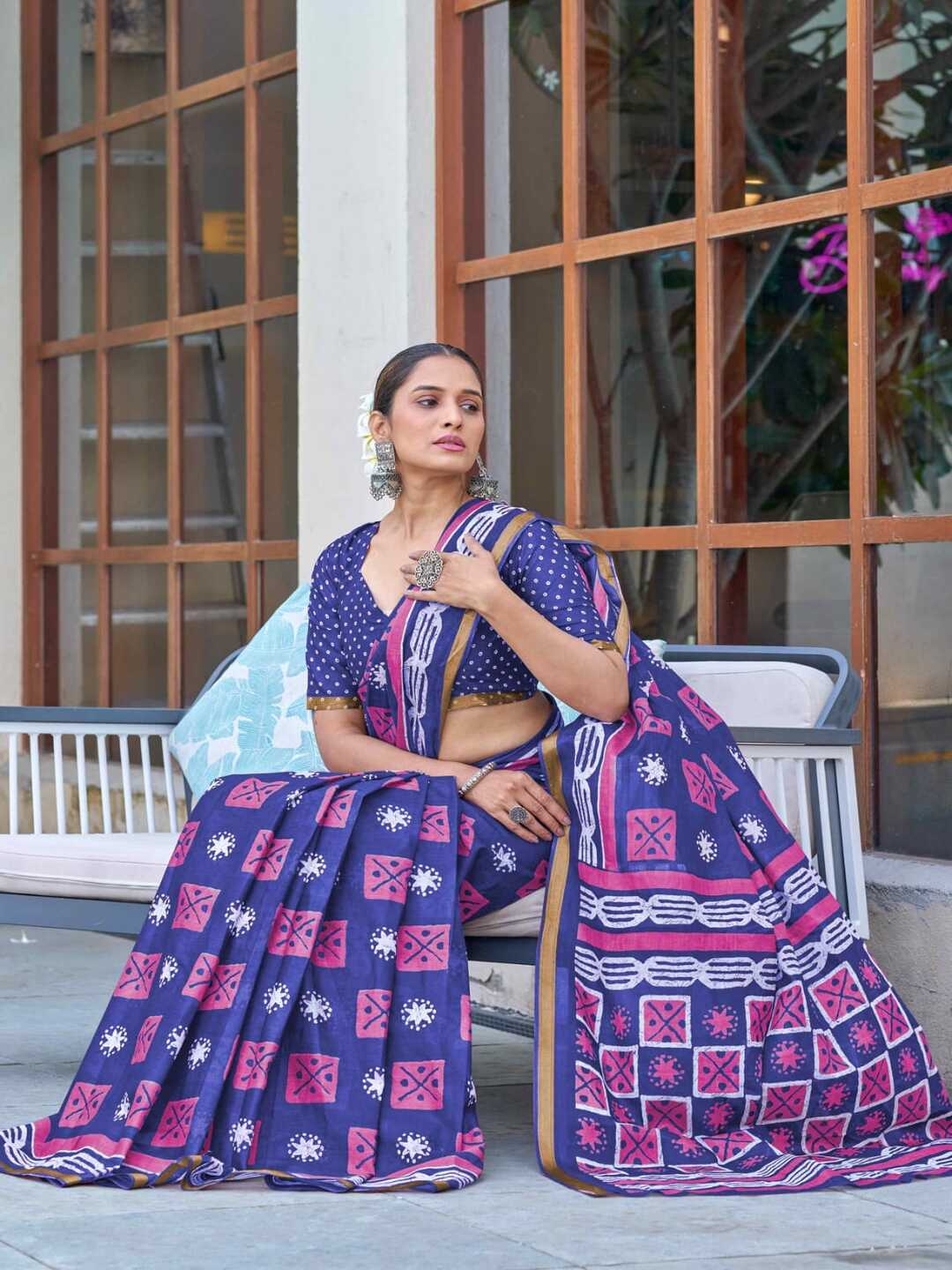 Elegant Indigo Blue Printed Pure Cotton Saree with Contrast Border