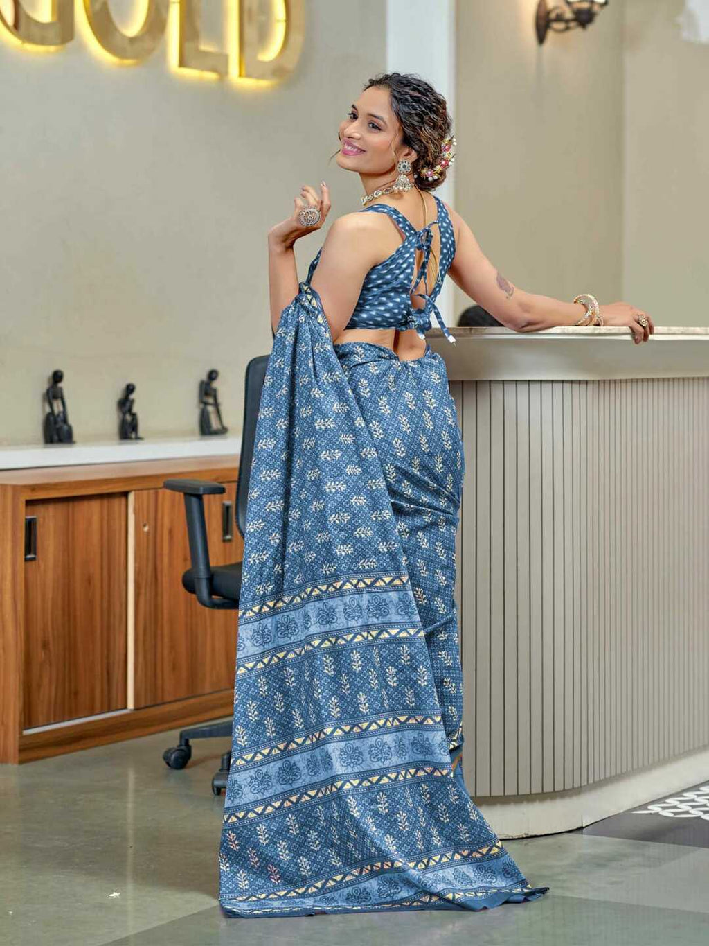 Elegant Dusty Blue Printed Pure Cotton Saree with Intricate Border