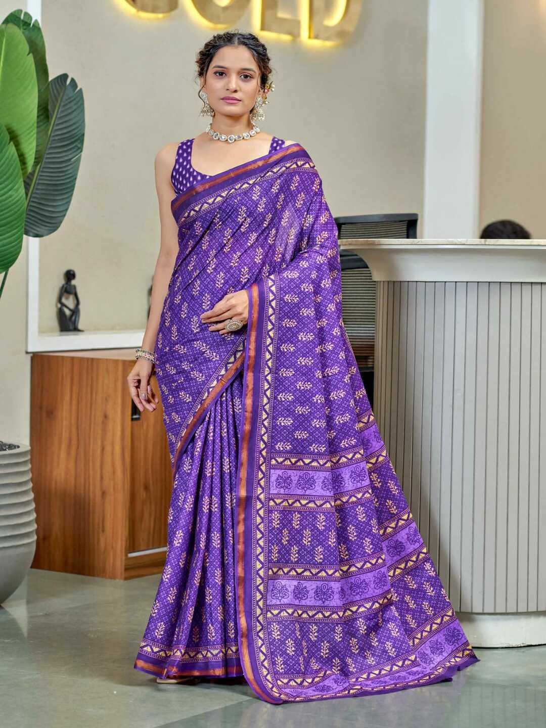Elegant Dusty Blue Printed Pure Cotton Saree with Intricate Border