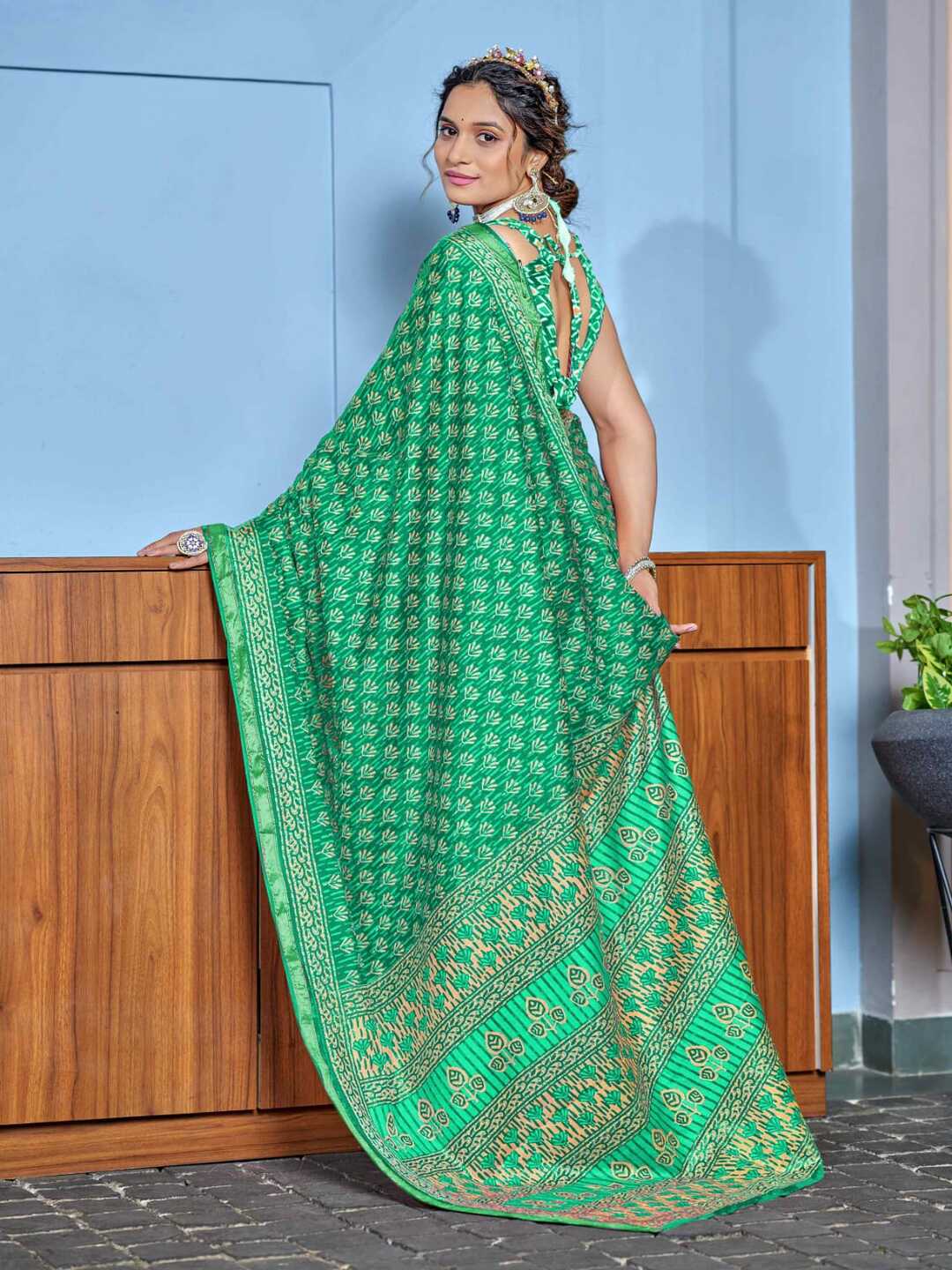 Royal Purple Ethnic Print Pure Cotton Saree with Golden Border