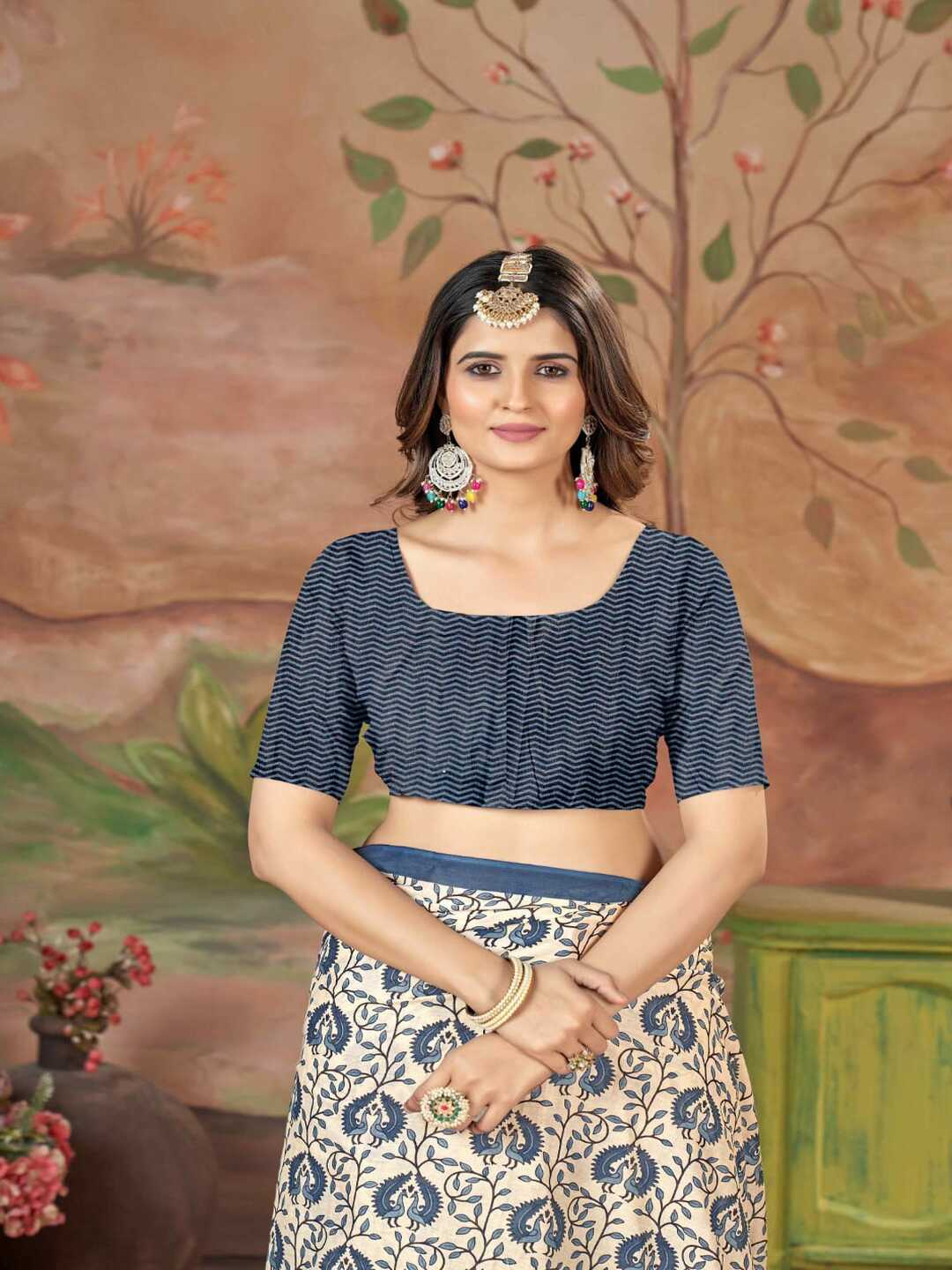 Elegant Pure Cotton Ivory & Grey Printed Saree with Designer Border