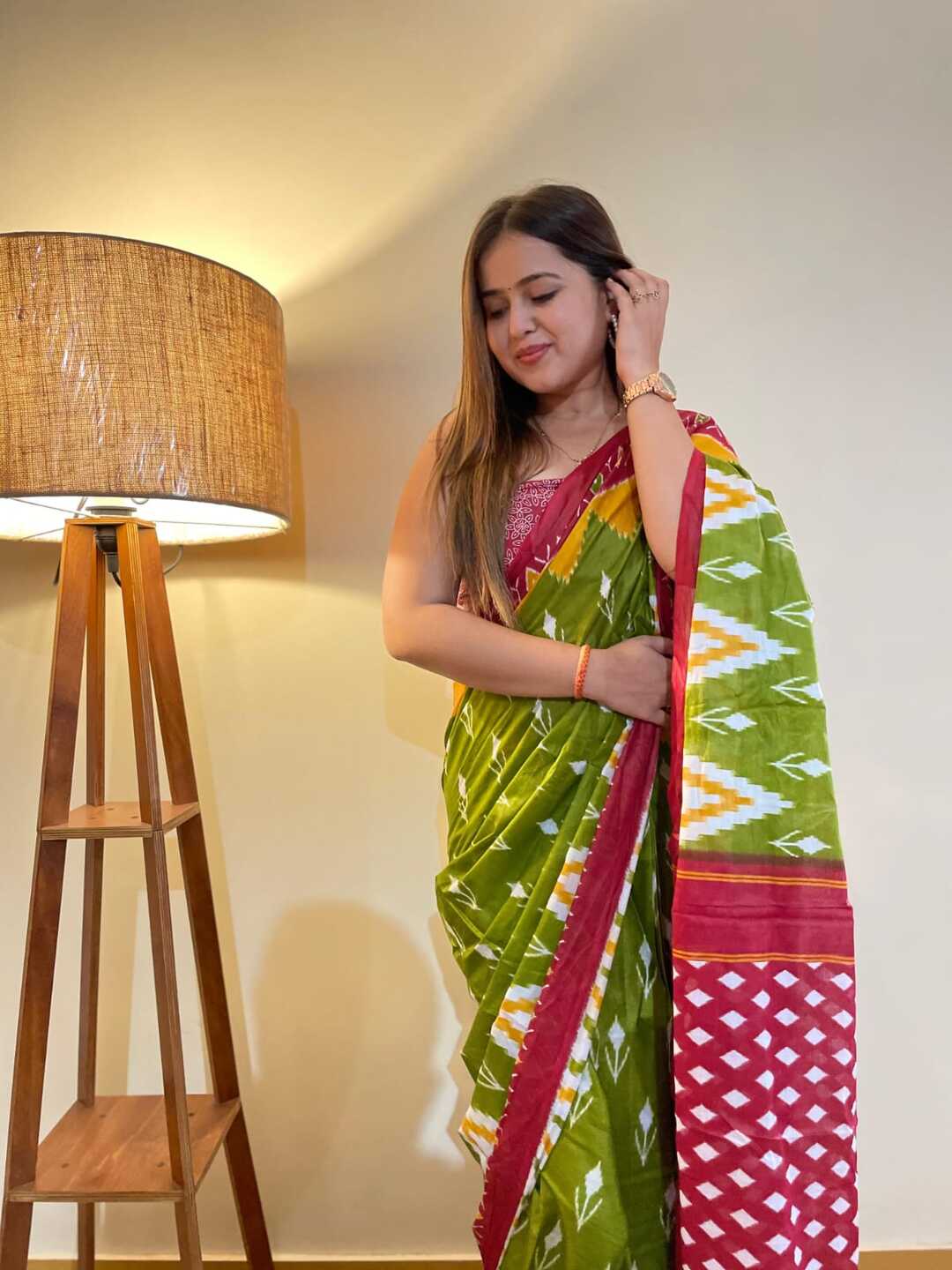 Elegant Pure Cotton Green & Magenta Printed Saree with Contrast Border