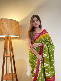 Elegant Pure Cotton Green & Magenta Printed Saree with Contrast Border