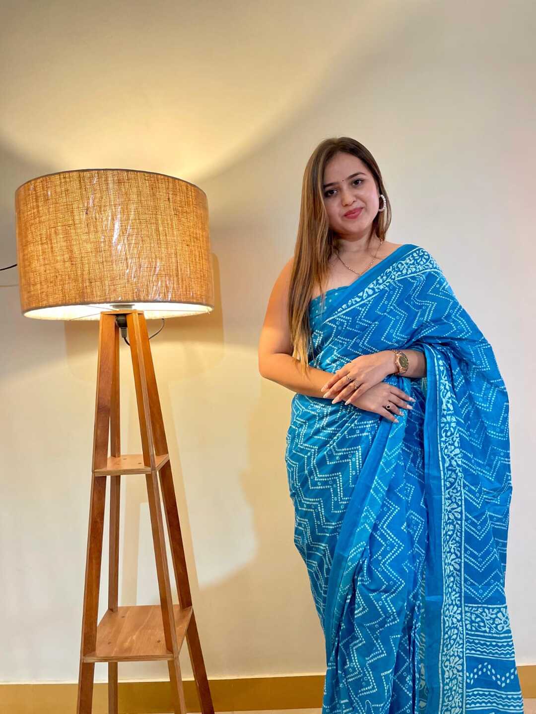 Elegant Pure Cotton Blue Printed Saree with White Ethnic Design