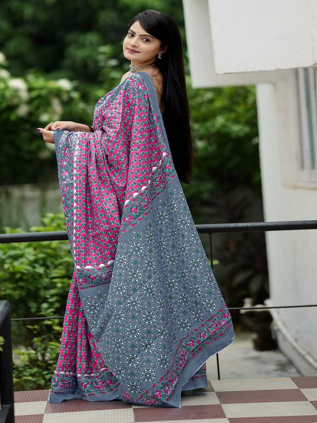 Pure Cotton Pink Saree with Grey Border & Floral Motifs