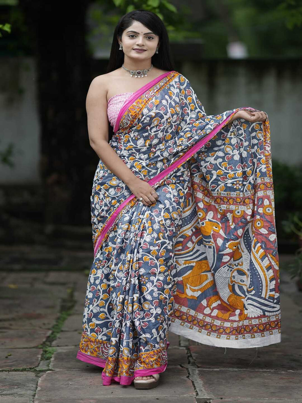 Pure Cotton Grey Saree with Kalamkari Inspired Art & Pink Border