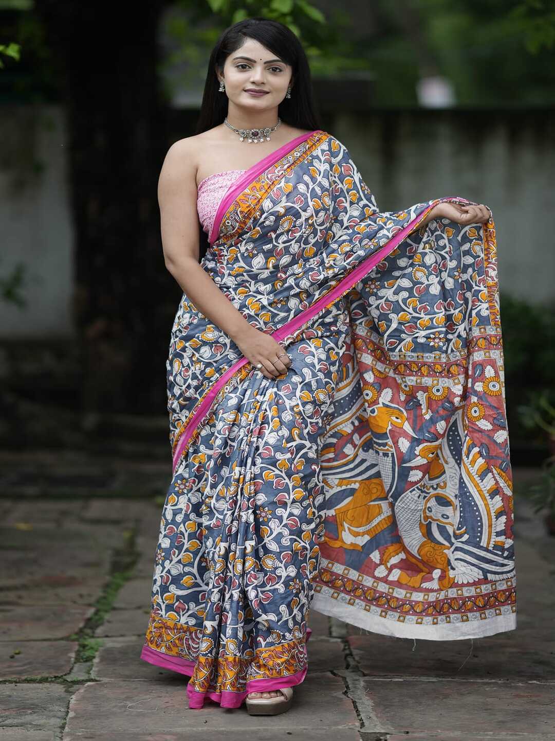 Pure Cotton Grey Saree with Kalamkari Inspired Art & Pink Border
