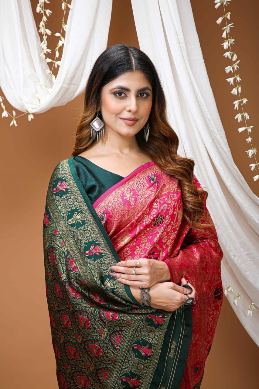 Elegant Red Banarasi Style Zari Woven Saree with Rich Designer Pallu – Wedding & Festive Wear