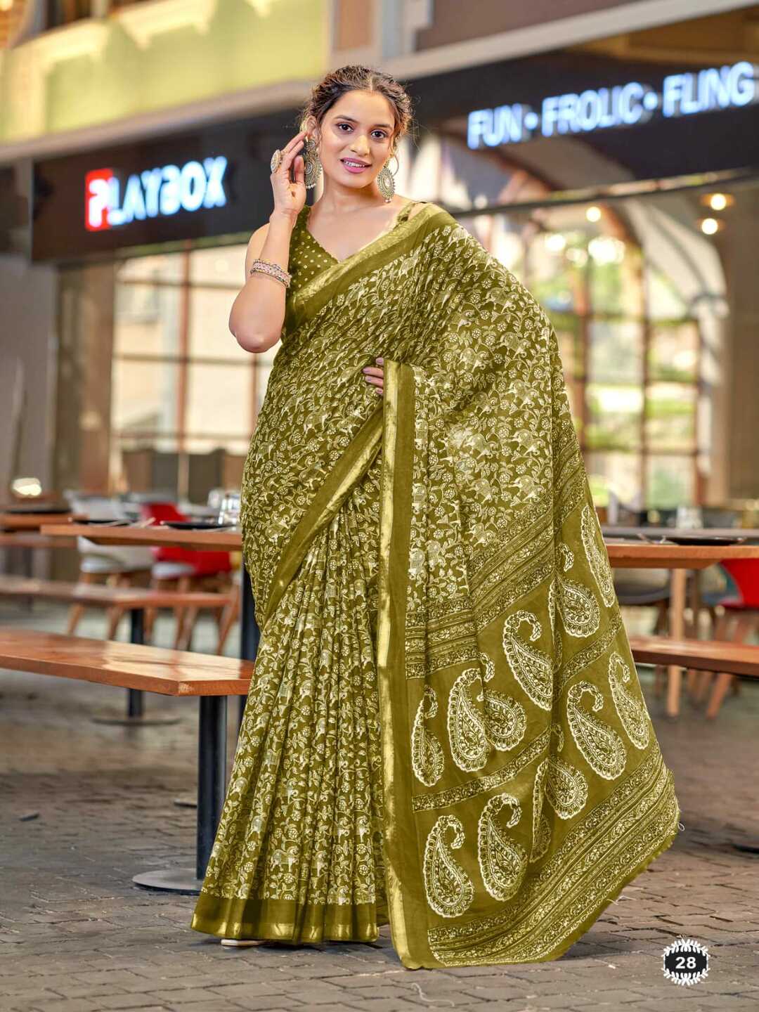 Graceful Green Printed Pure Cotton Saree with Ethnic Motifs