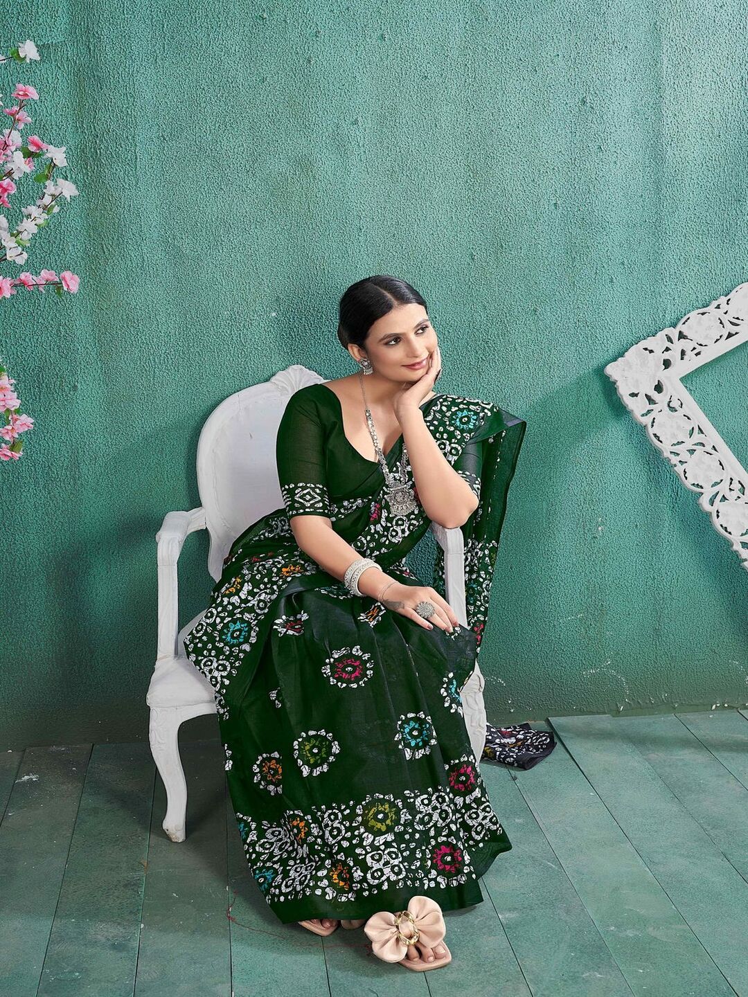 Pure Cotton Black Multicolor Floral Printed Saree