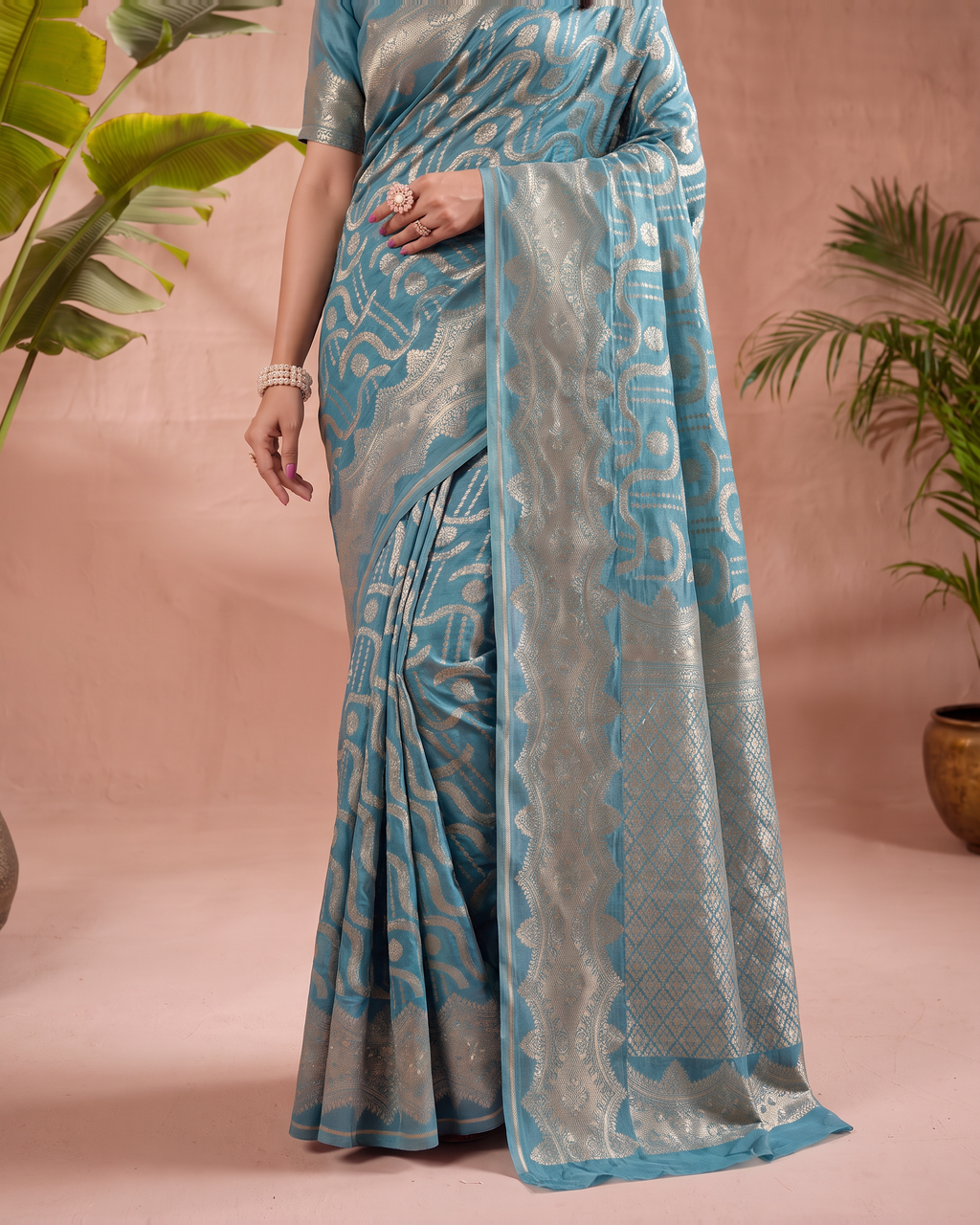 Aadvika Pastel Zari Paithani Silk Saree - Firozi Blue - lower border closeup