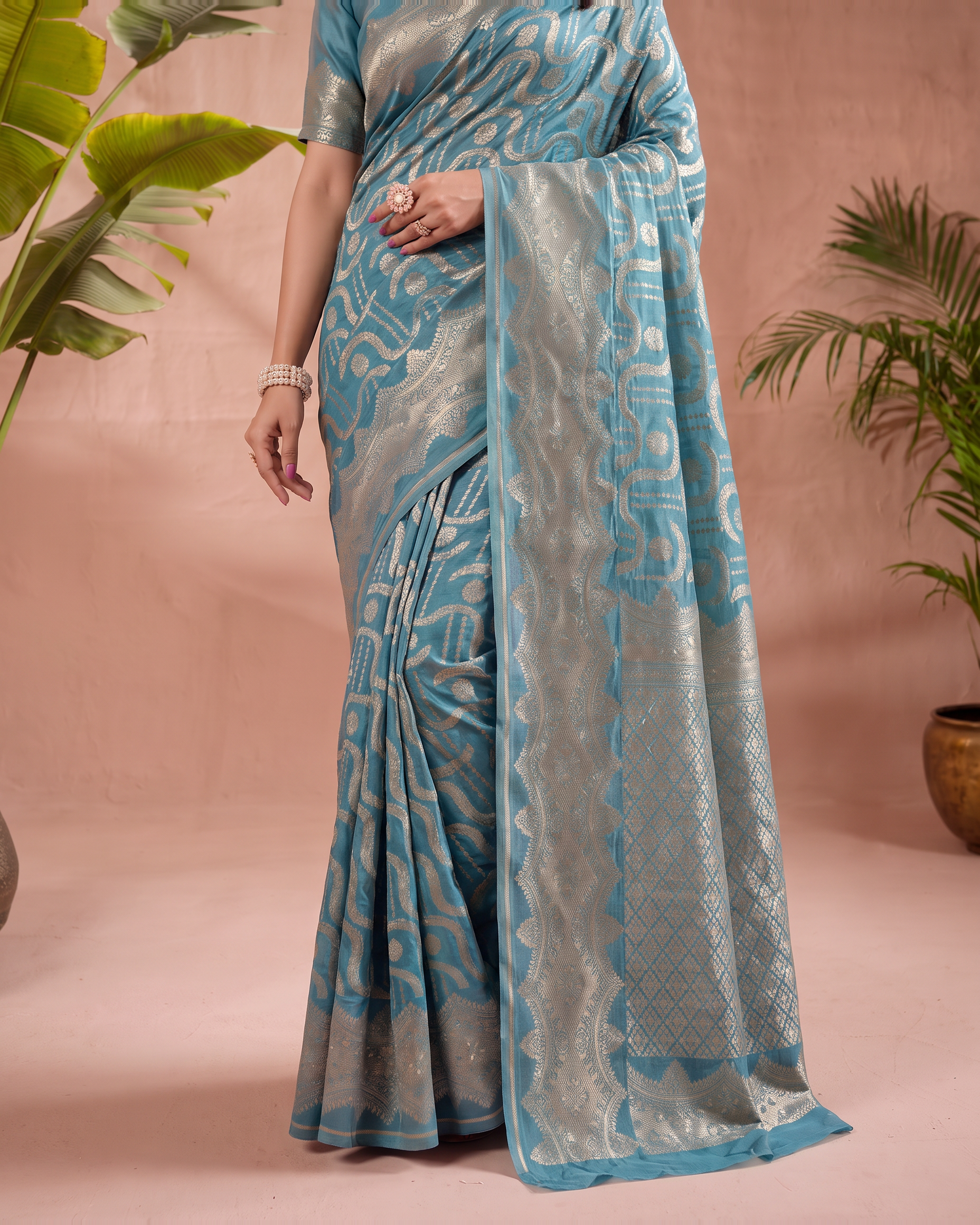 Aadvika Pastel Zari Paithani Silk Saree - Firozi Blue - lower border closeup