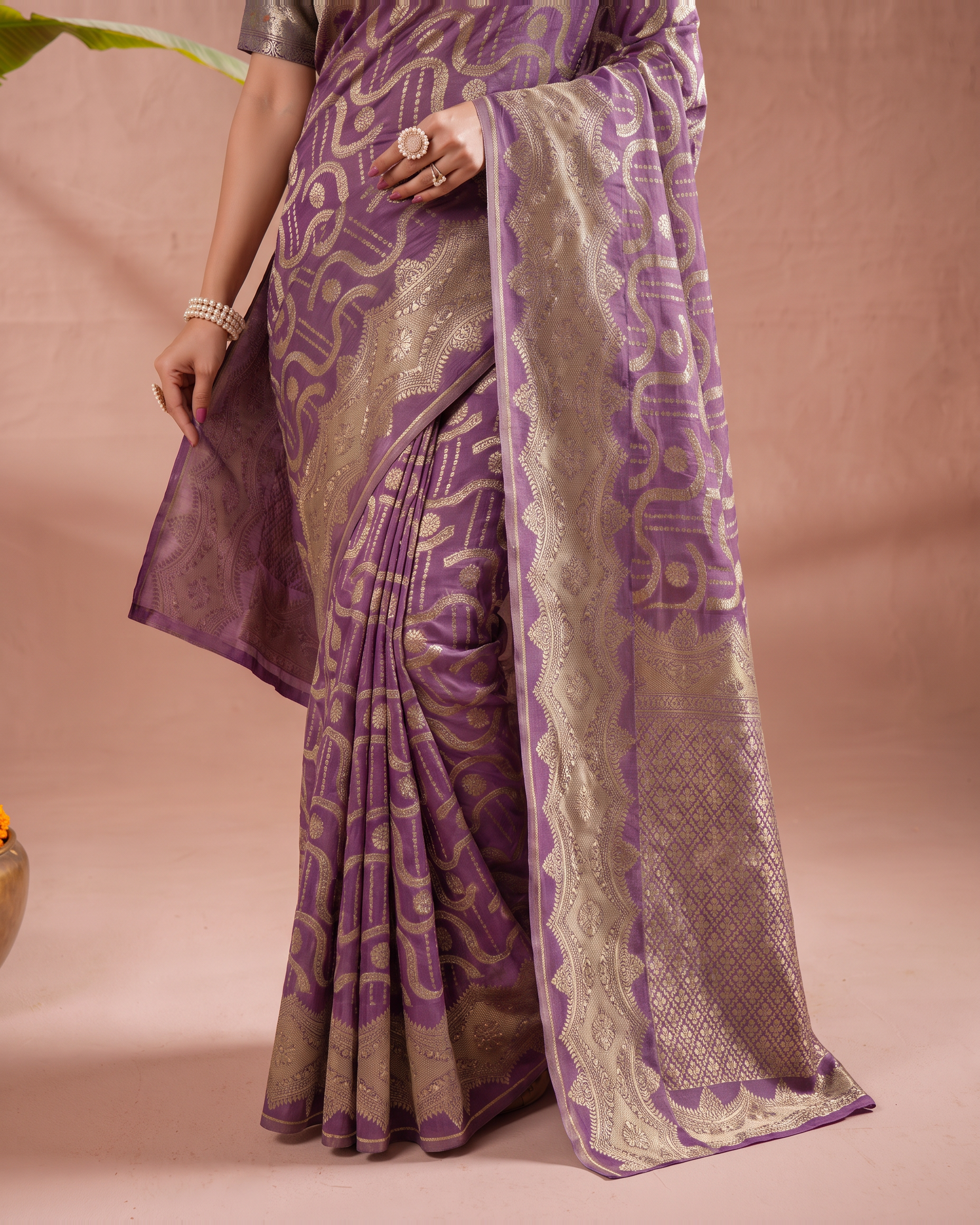 Aadvika Pastel Zari Paithani Silk Saree - Wine - lower border closeup