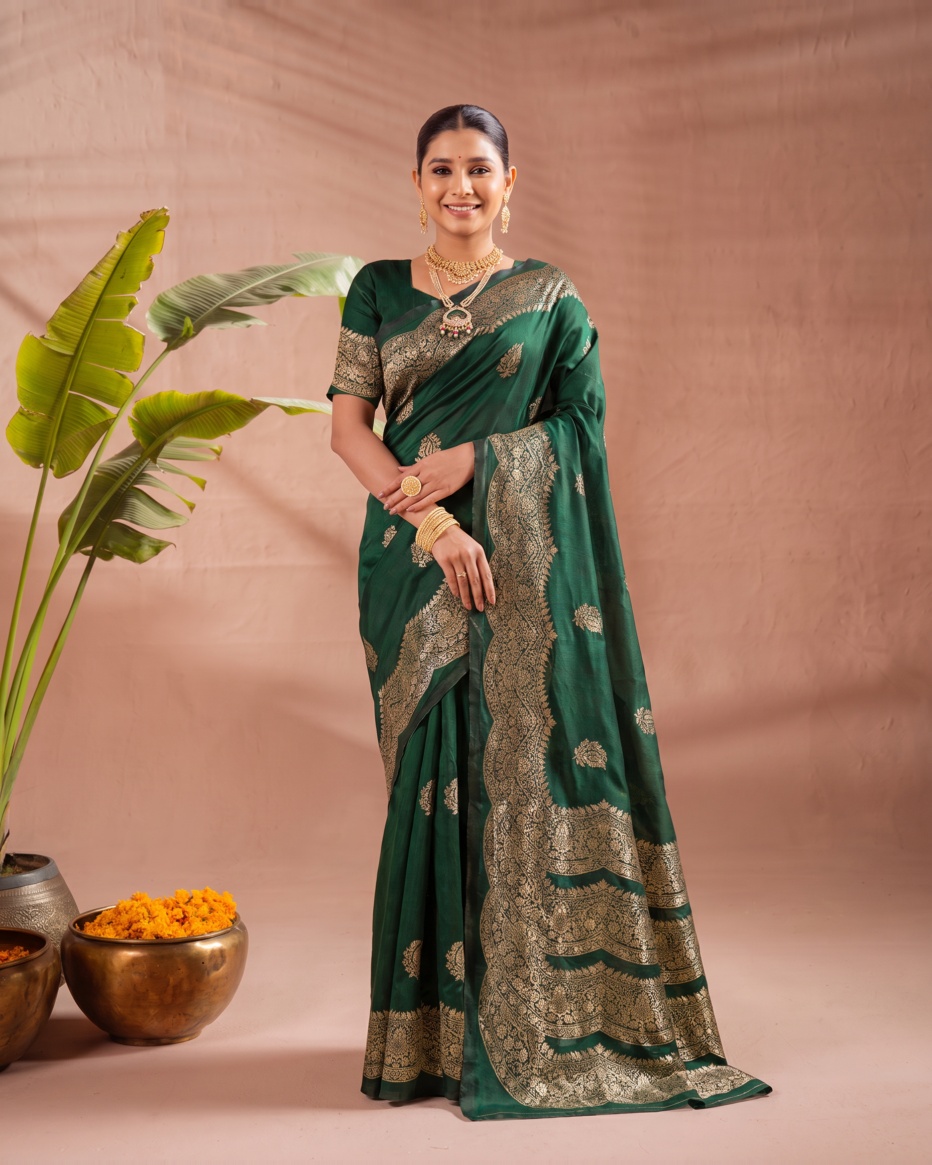 Aaradhya Peacock Pallu Banarasi Silk Saree - Green - full saree hero