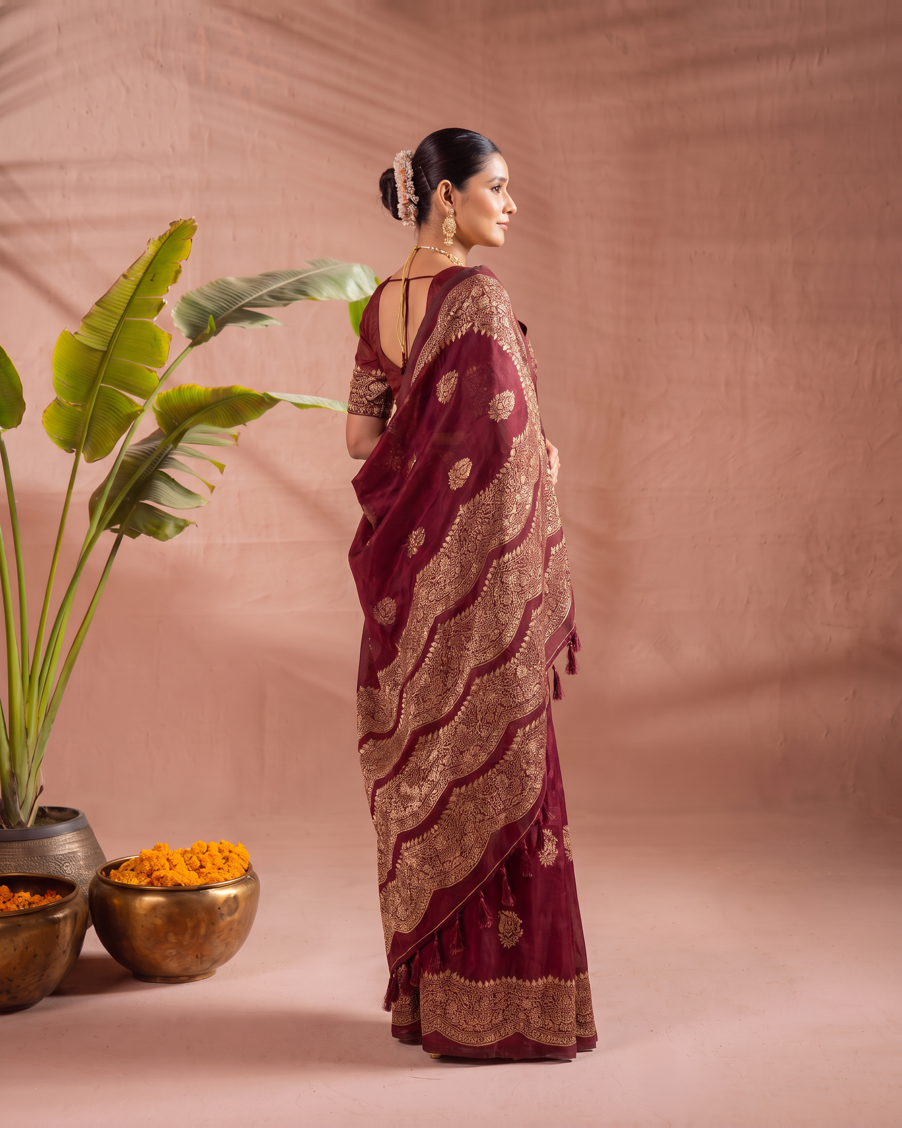 Aaradhya Peacock Pallu Paithani Silk Saree - Maroon - side drape