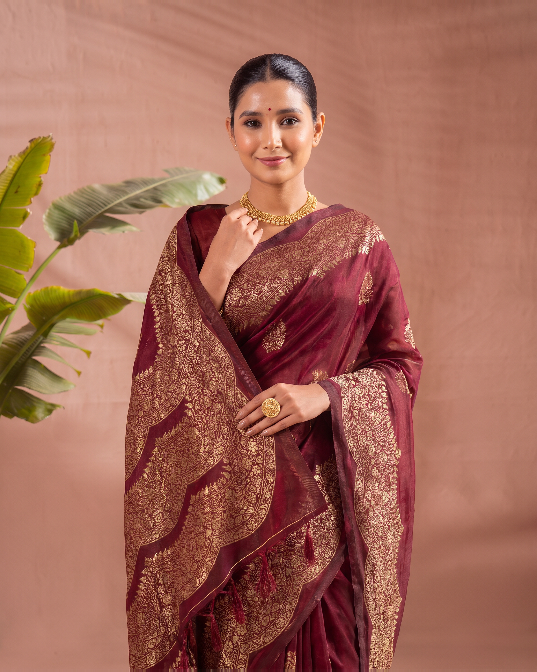 Aaradhya Peacock Pallu Paithani Silk Saree - Maroon - upper closeup
