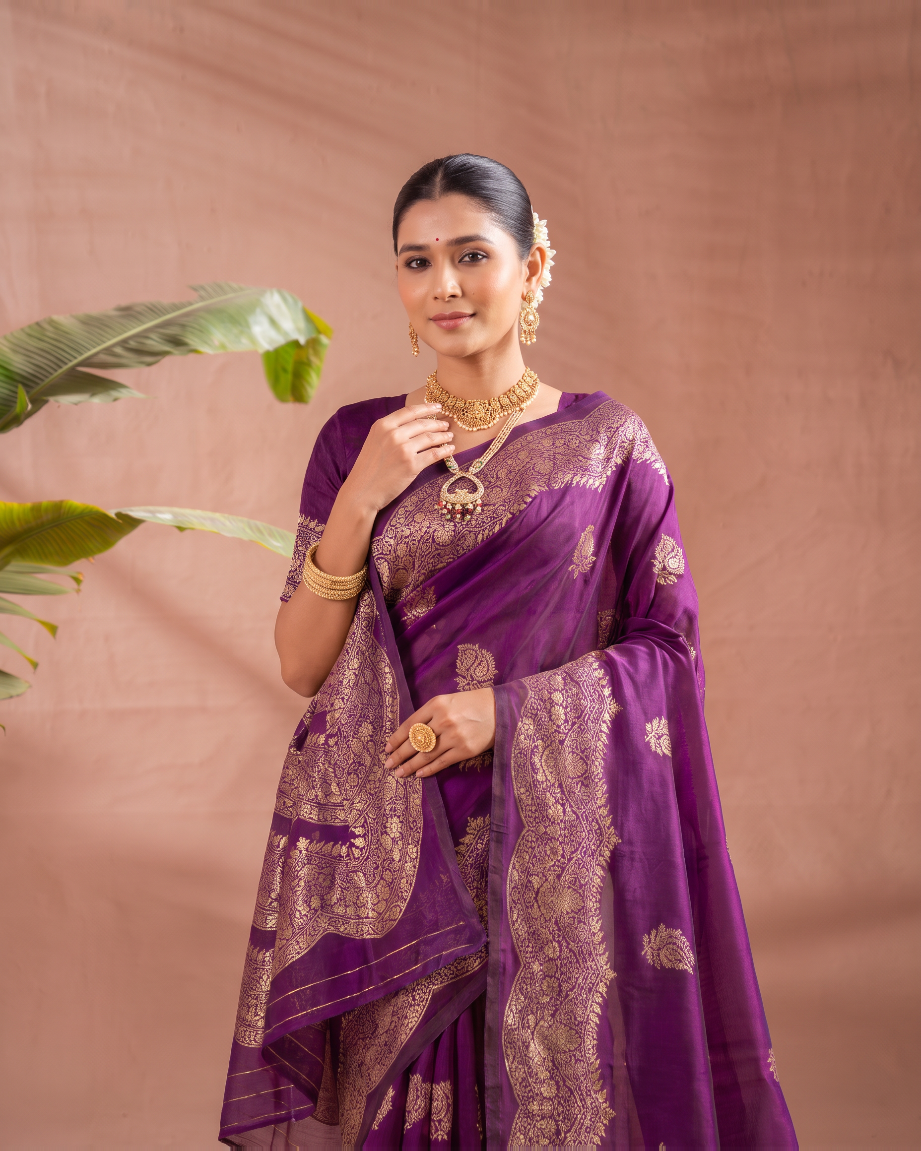 Aaradhya Peacock Pallu Paithani Silk Saree - Purple - upper closeup