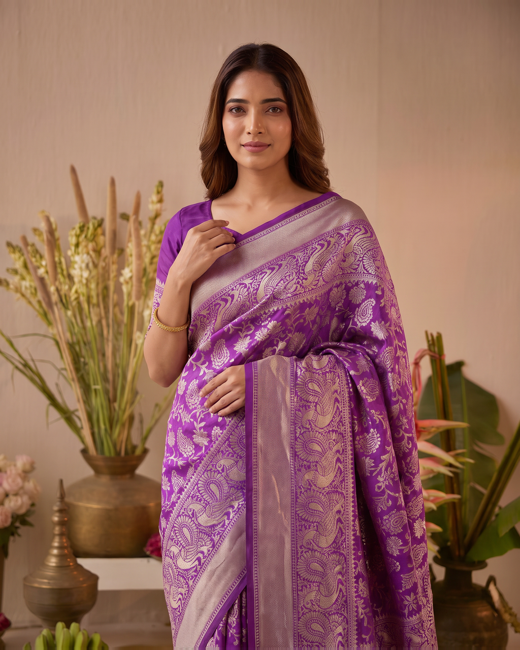 Aaravi Feather Pattern Festive Saree with Light Designer Pallu - Purple - upper closeup