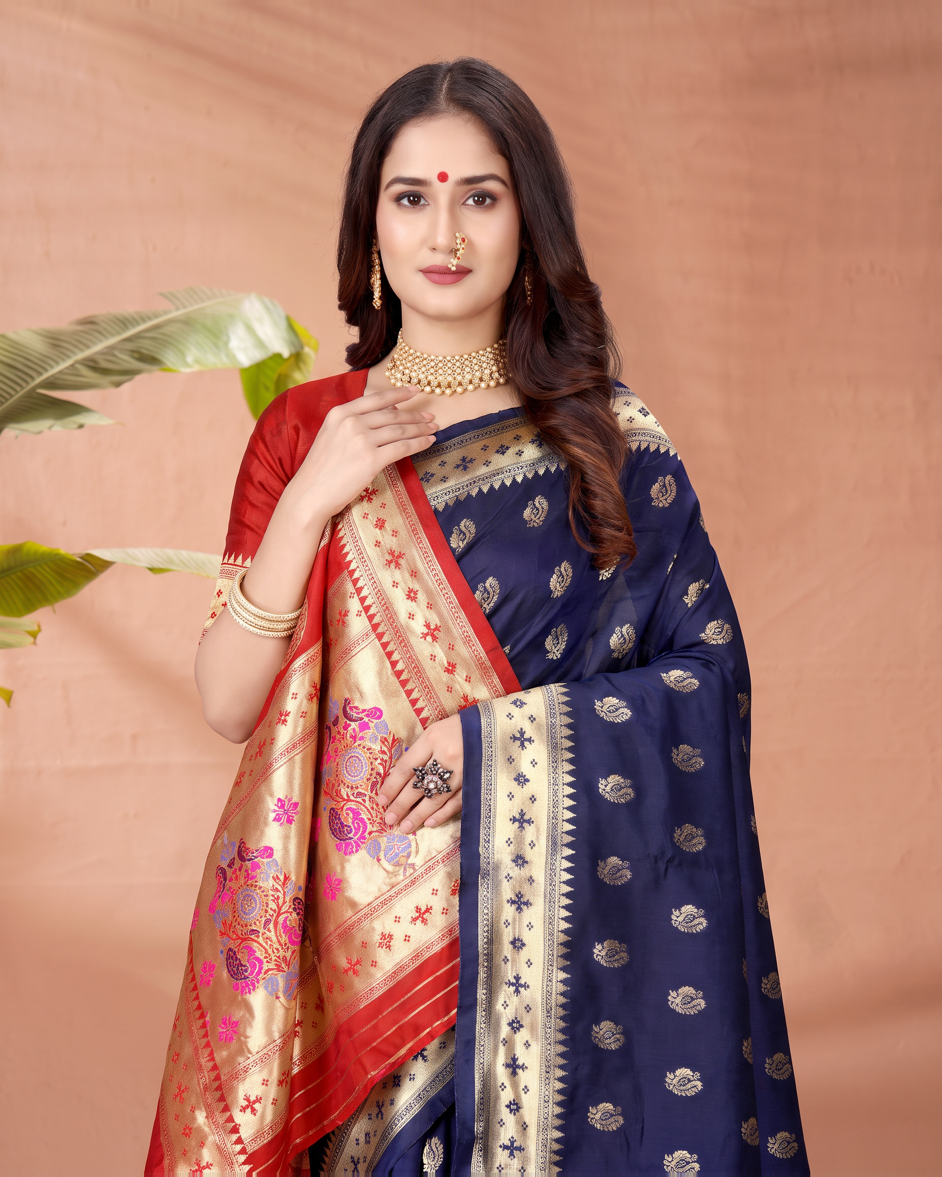 Aarohi Contrast Pallu Paithani Silk Saree - Navy Blue - upper closeup
