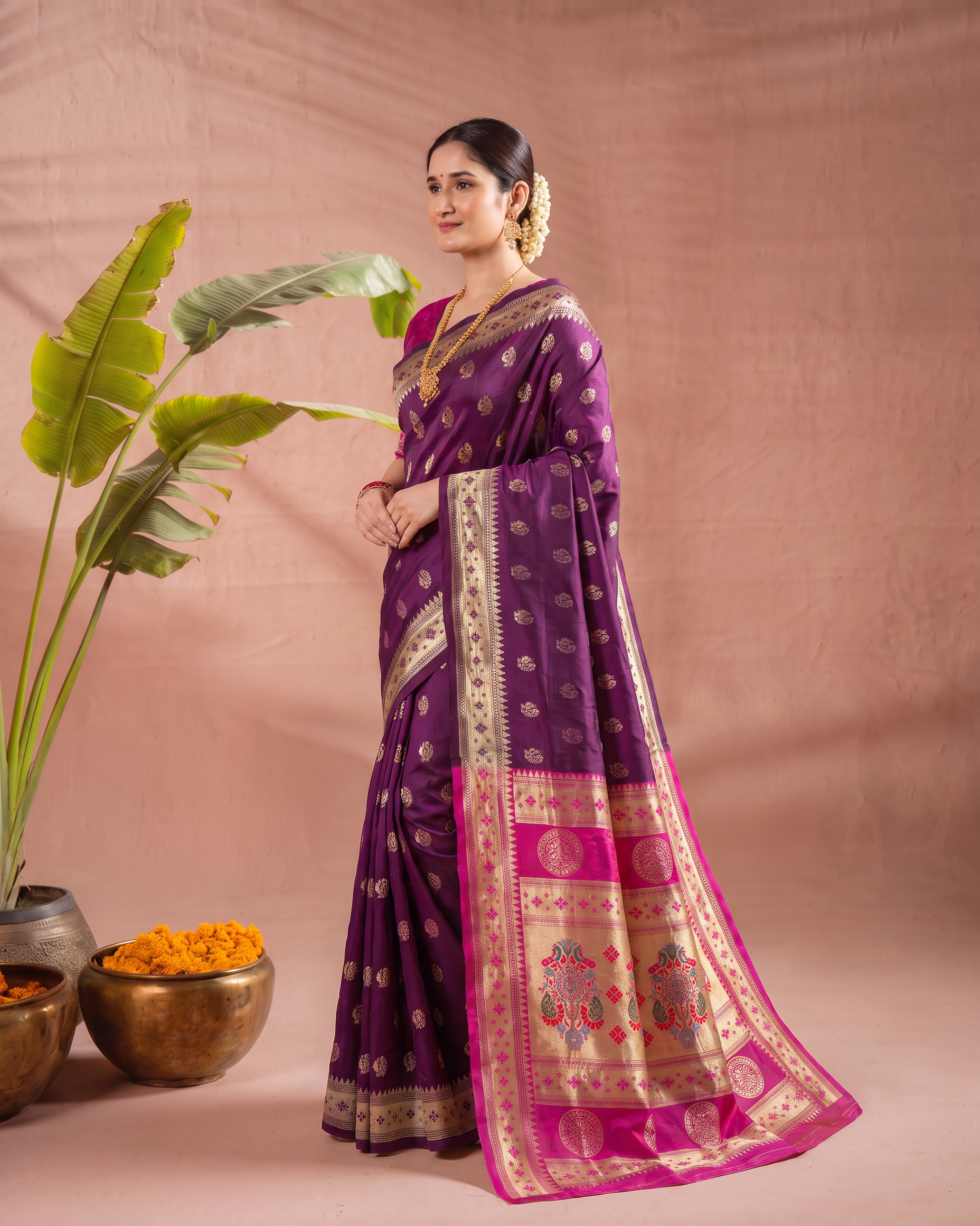 Aarohi Contrast Pallu Paithani Silk Saree - Wine - side drape