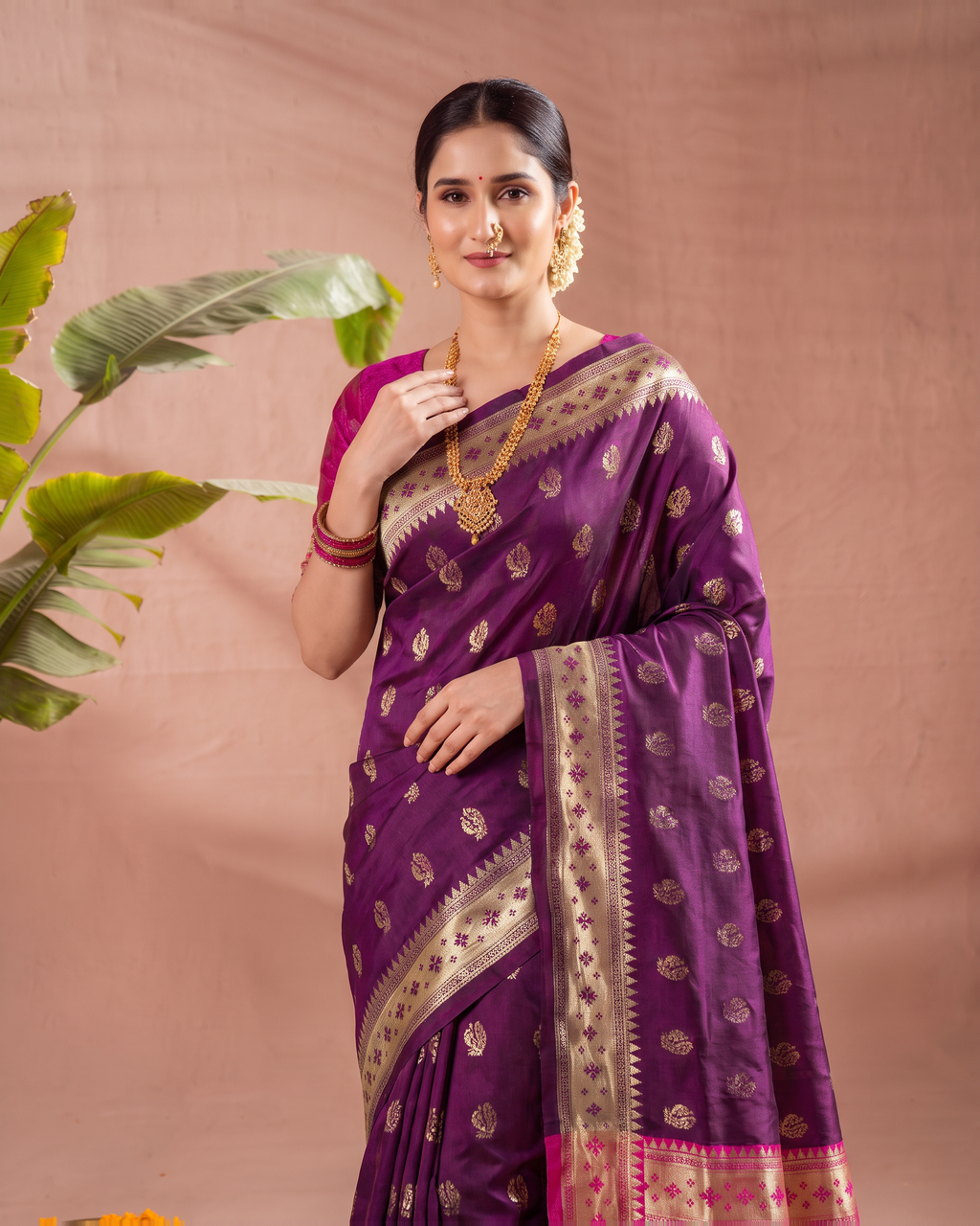 Aarohi Contrast Pallu Paithani Silk Saree - Wine - upper closeup