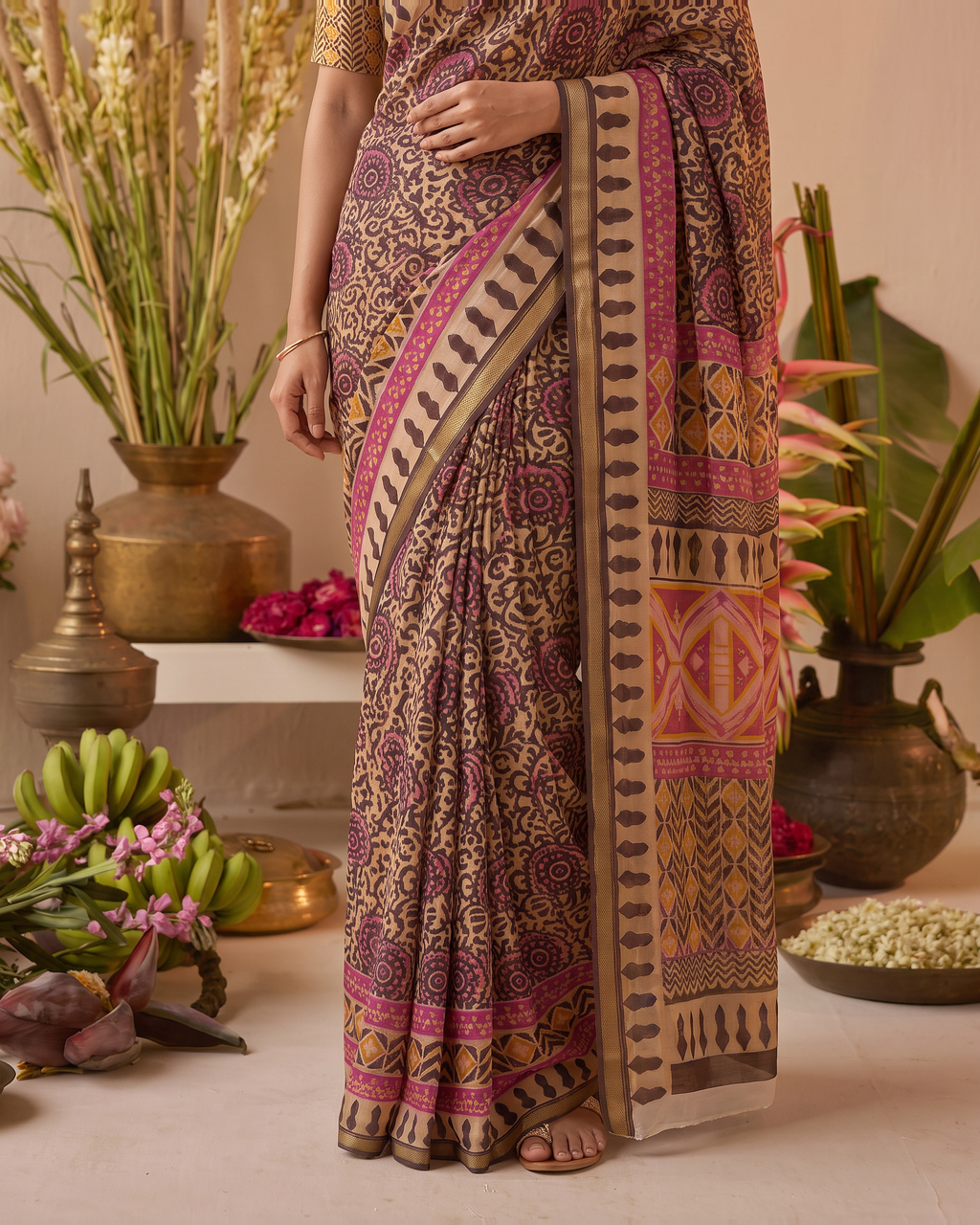 Black Pure Cotton Batik Print Saree - Beige - upper closeup