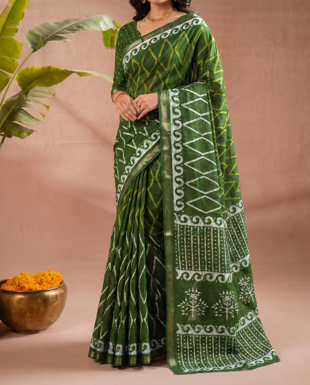 Classic Dark Green Ethnic Print Pure Cotton Saree with Traditional Motifs - output 0 - 05 lower closeup