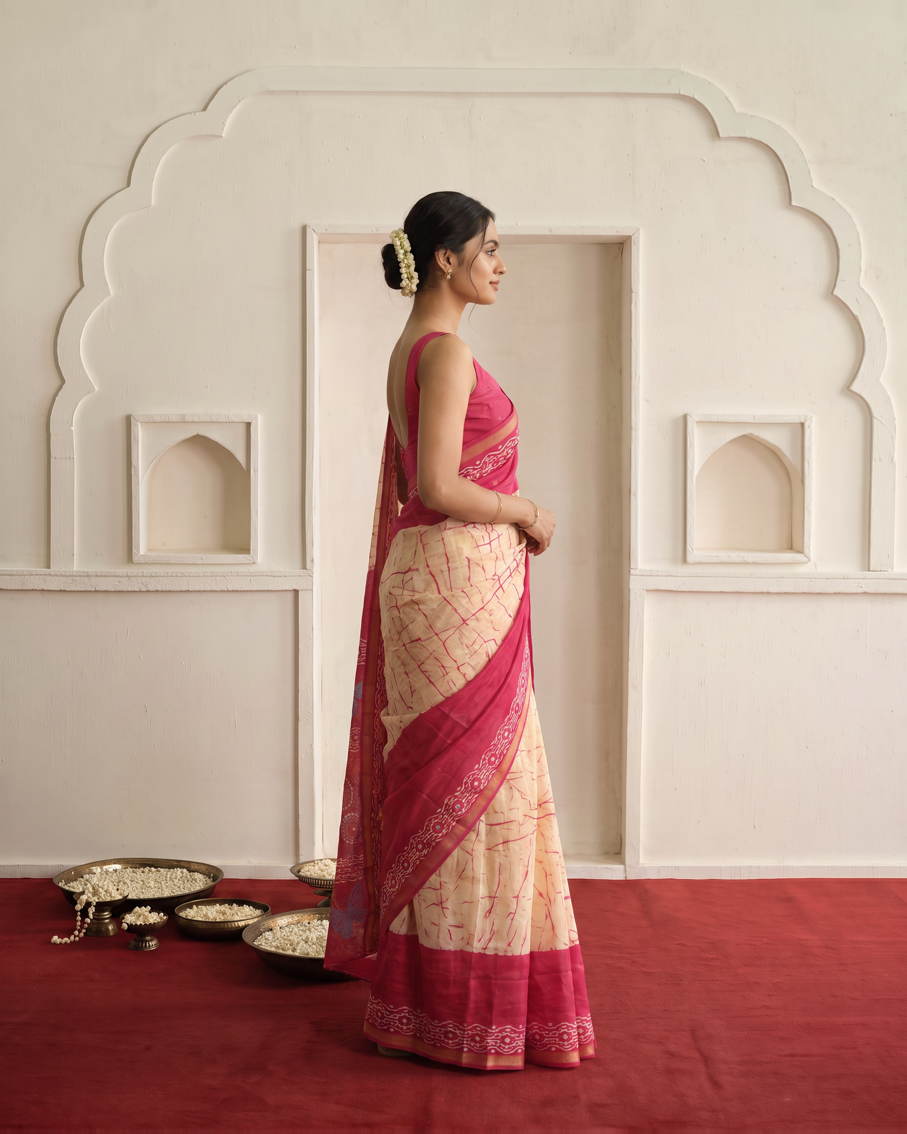 Crimson Hand-Block Chander Red colour cotton saree - Red - side