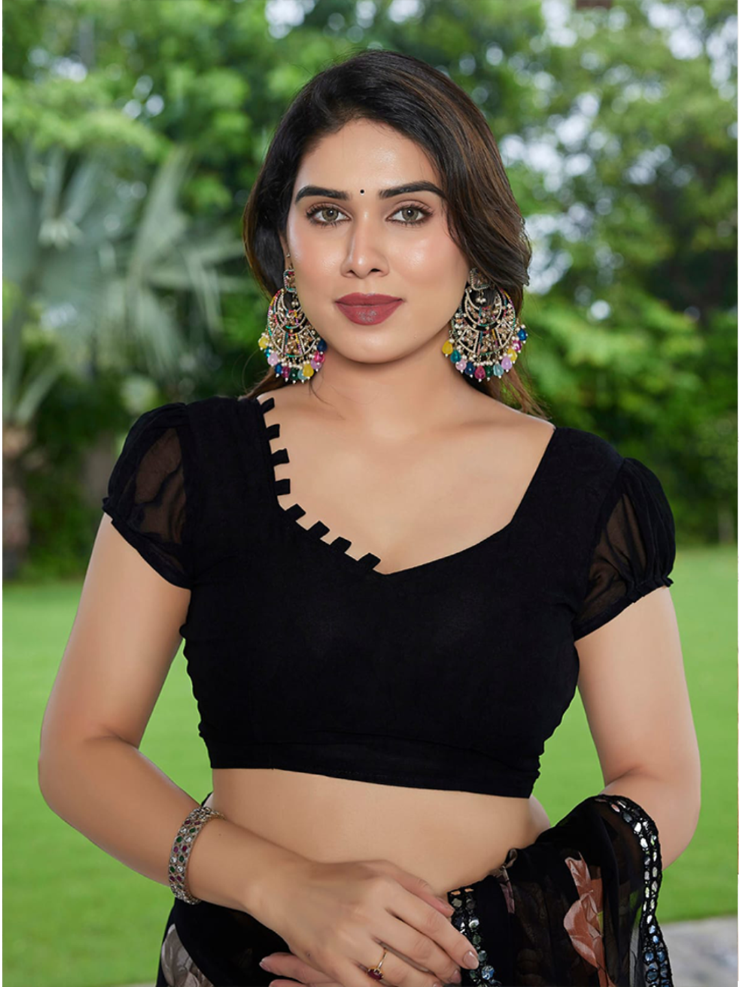 Elegant Black Floral Printed Georgette Saree with Designer Border – Party Wear & Casual Wear