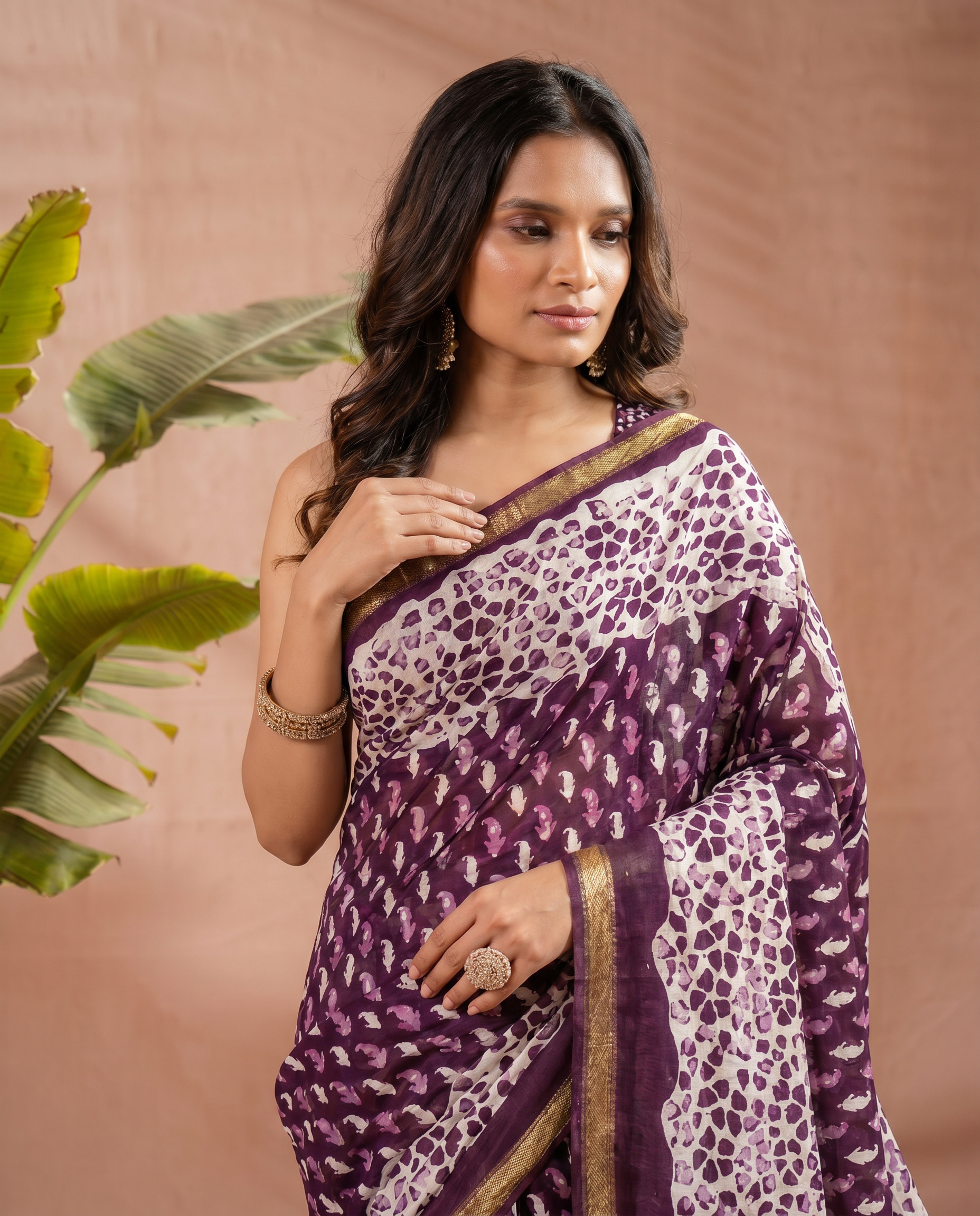Elegant Navy Blue & White Printed Pure Cotton Saree with Classic Border - output 1 - 04 upper closeup