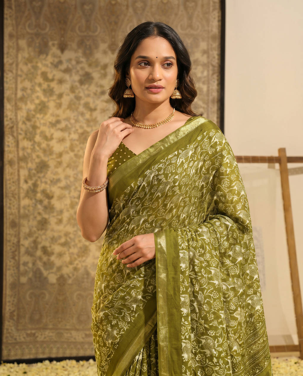 Graceful Green Printed Pure Cotton Saree with Ethnic Motifs - output 0 - 04 upper closeup