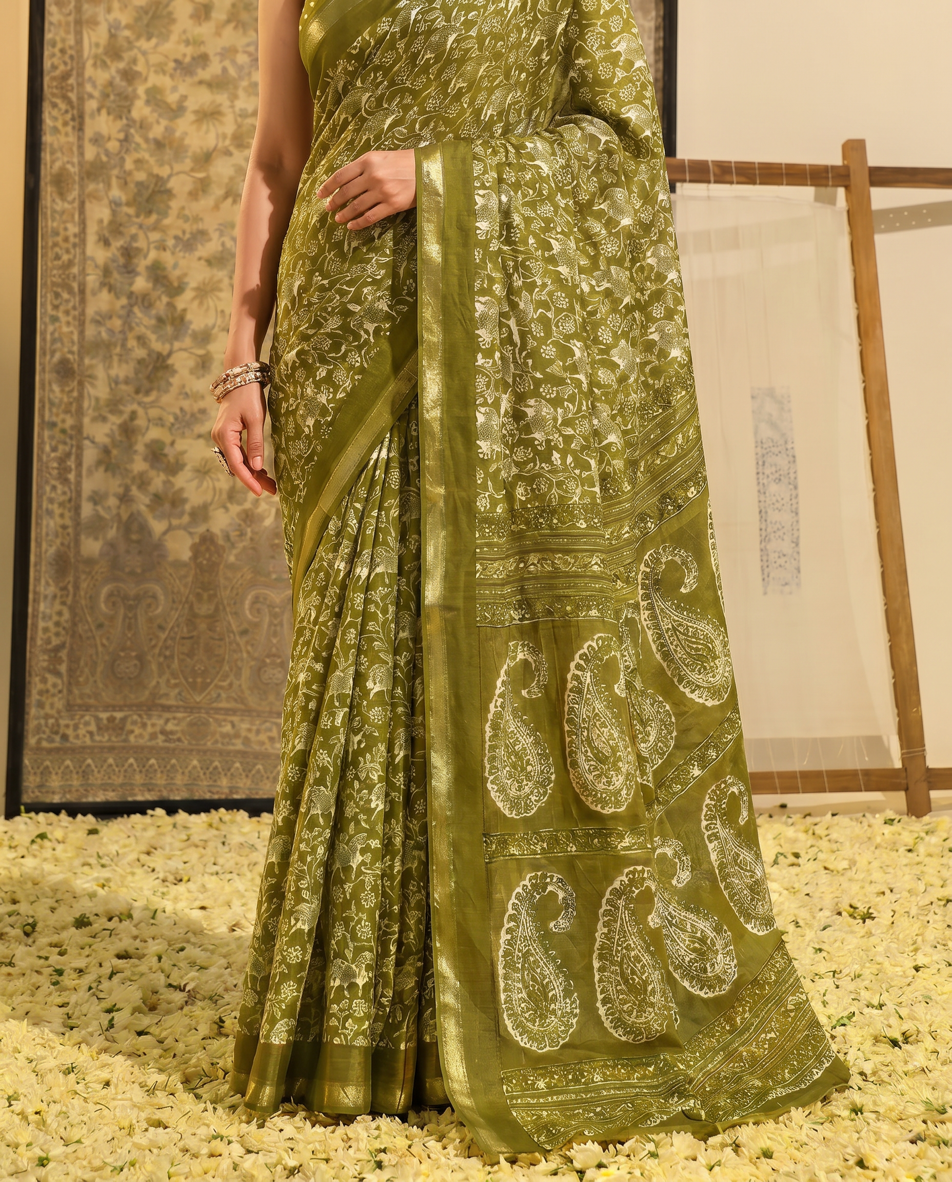 Graceful Green Printed Pure Cotton Saree with Ethnic Motifs - output 0 - 05 lower closeup