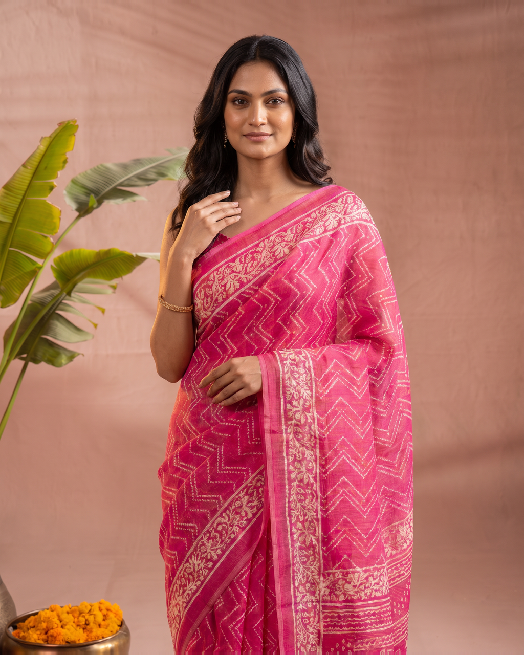 Graceful Pure Cotton Pink Printed Saree with White Ethnic Patterns - Pink - upper closeup - catalog replacement catalog-output-replacement-20260812-095206-5340