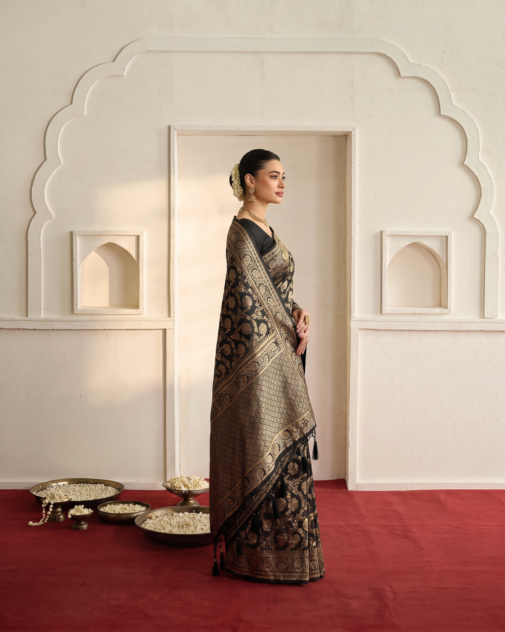 Gulnaar Grand Floral Vine Silk Saree - Black - side drape