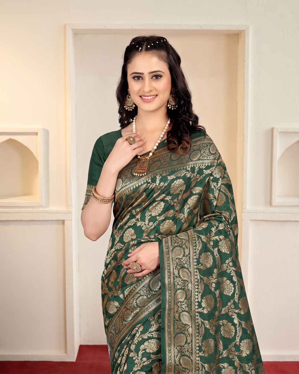 Gulnaar Grand Floral Vine Silk Saree - Dark Green - upper closeup