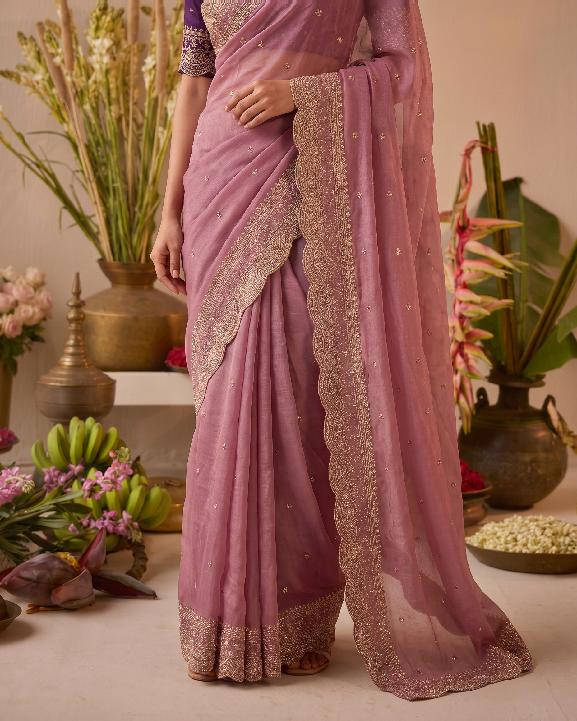 Inaya Star Butti Festive Saree with Fresh Designer Border - Mauve - lower closeup