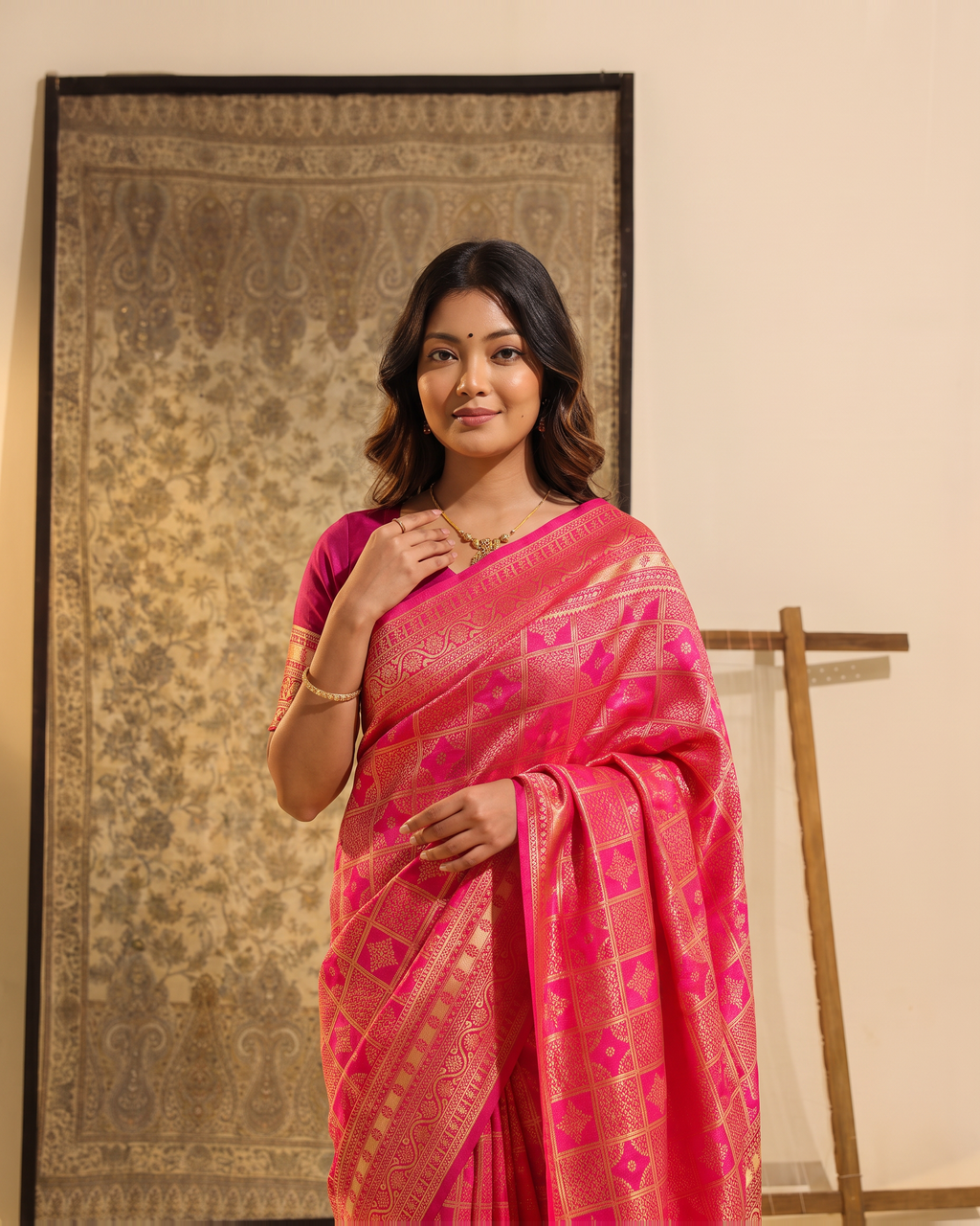 Ira Box Pattern Festive Saree with Modern Designer Pallu - Pink - upper closeup