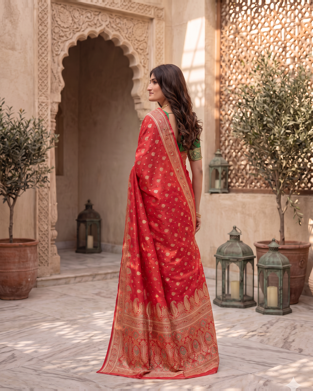 Kashish Floral Vine Zari Silk Saree with Rich Border - Red - side