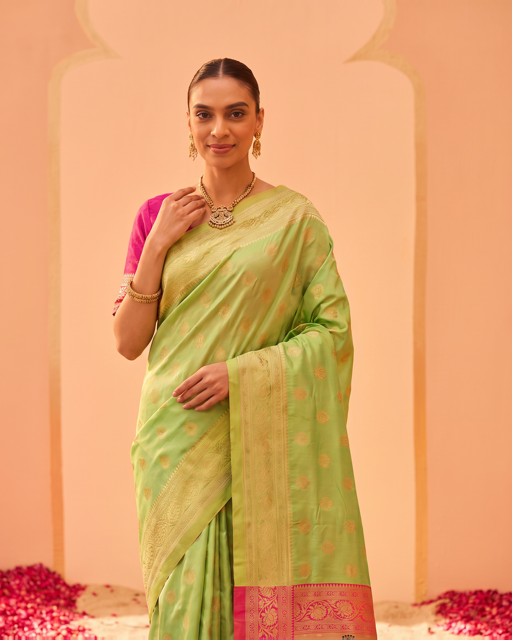 Kavya Temple Weave Paithani Silk Saree - Pista Green - upper closeup