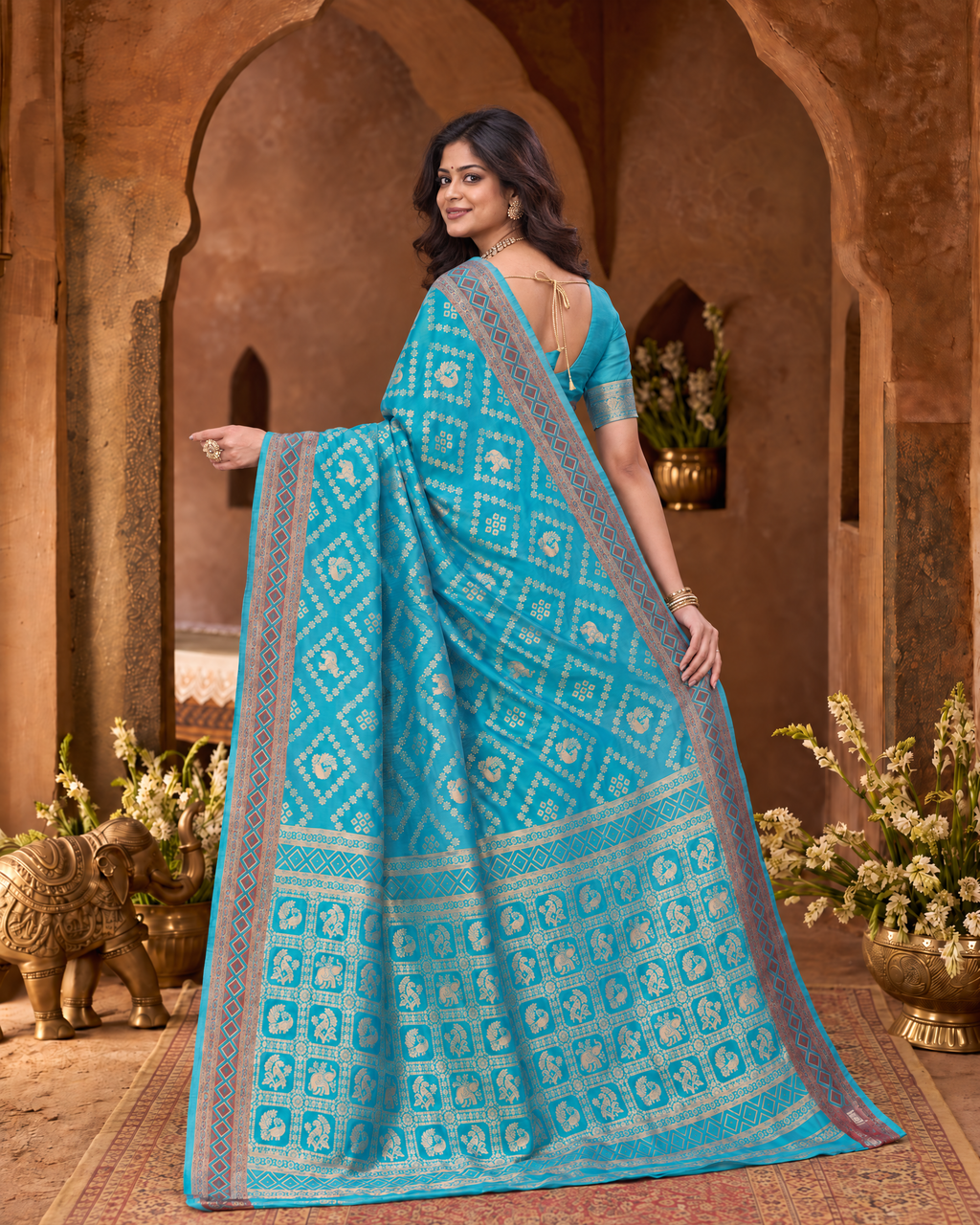 Kritika Diamond Pattern Zari Silk Saree with Geometric Pallu - Rama - side