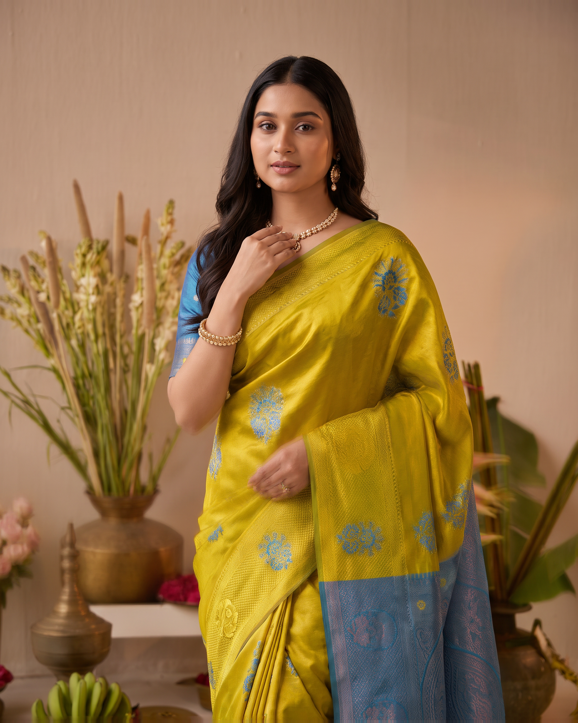 Lemon Yellow Sky Blue Silk Saree with Festive Pallu - upper closeup