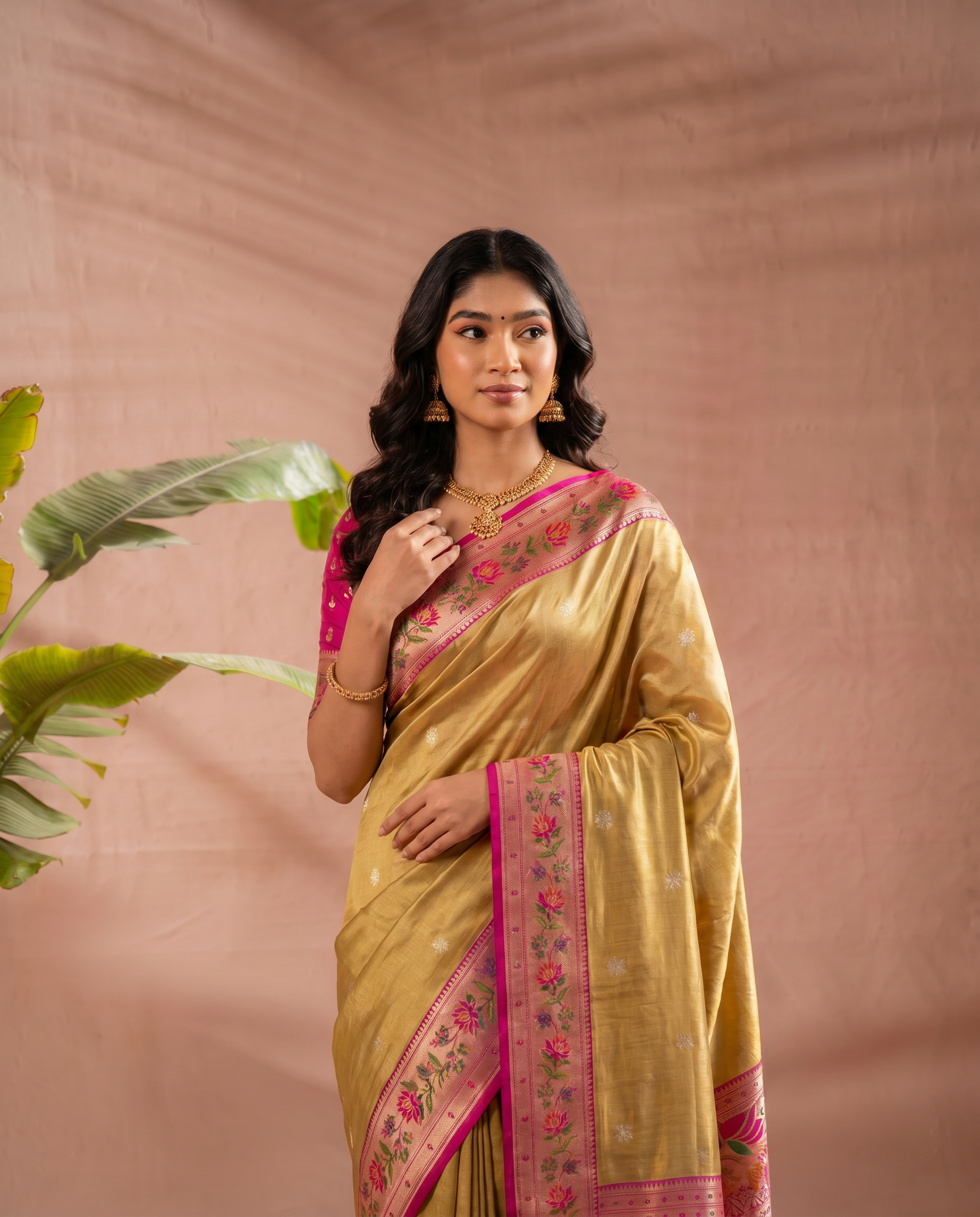Lotus Pure Banarasi Silk Saree - output 3 - 04 upper closeup